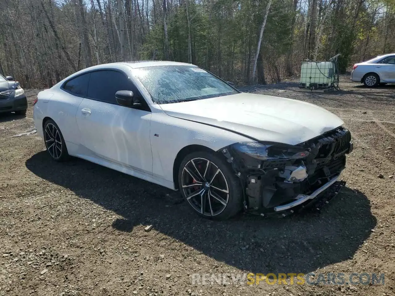 4 Photograph of a damaged car WBA13AR00MCG86985 BMW M4 2021