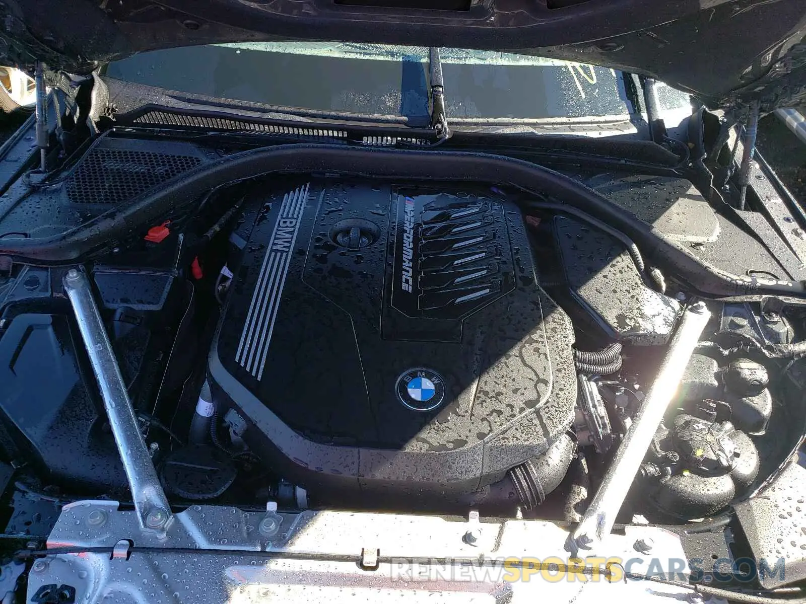 7 Photograph of a damaged car WBA13AR02MCG89449 BMW M4 2021