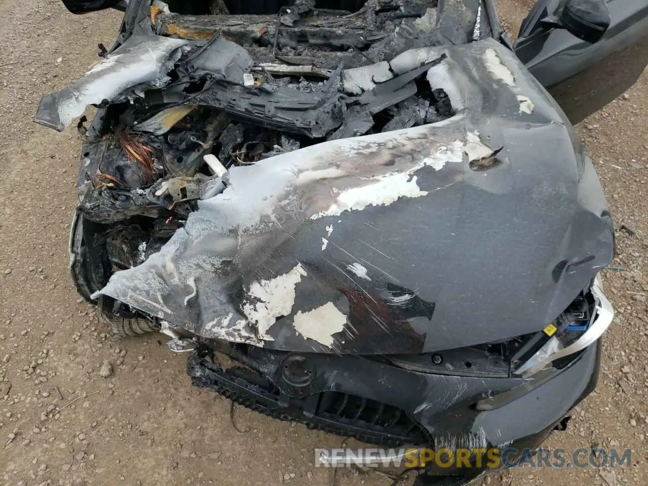 11 Photograph of a damaged car WBA13AR06MCF66804 BMW M4 2021