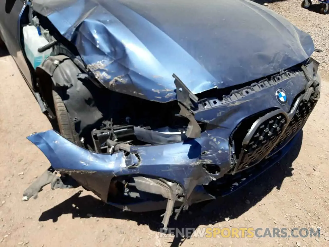 9 Photograph of a damaged car WBA13AR06MCF74689 BMW M4 2021