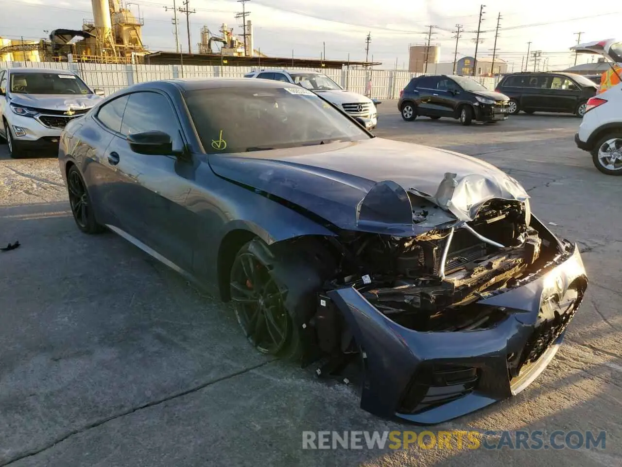 4 Photograph of a damaged car WBA13AR09MCF69616 BMW M4 2021