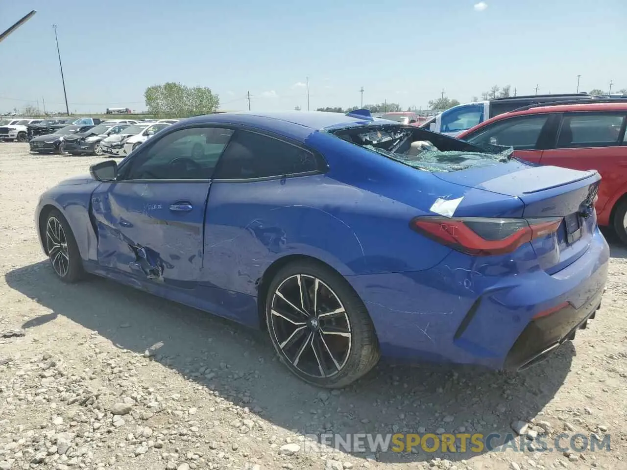 2 Photograph of a damaged car WBA13AR09MCF83046 BMW M4 2021