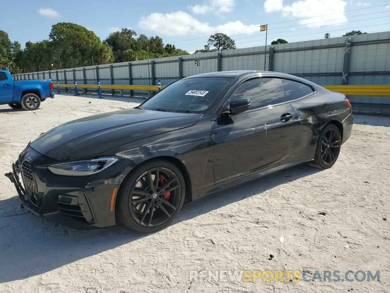 1 Photograph of a damaged car WBA13AR0XMCF66854 BMW M4 2021
