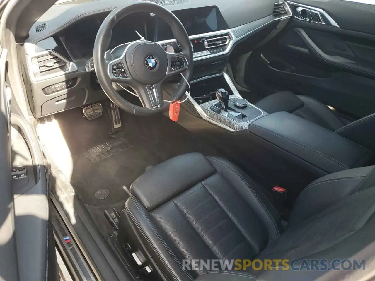 8 Photograph of a damaged car WBA13AR0XMCF66854 BMW M4 2021
