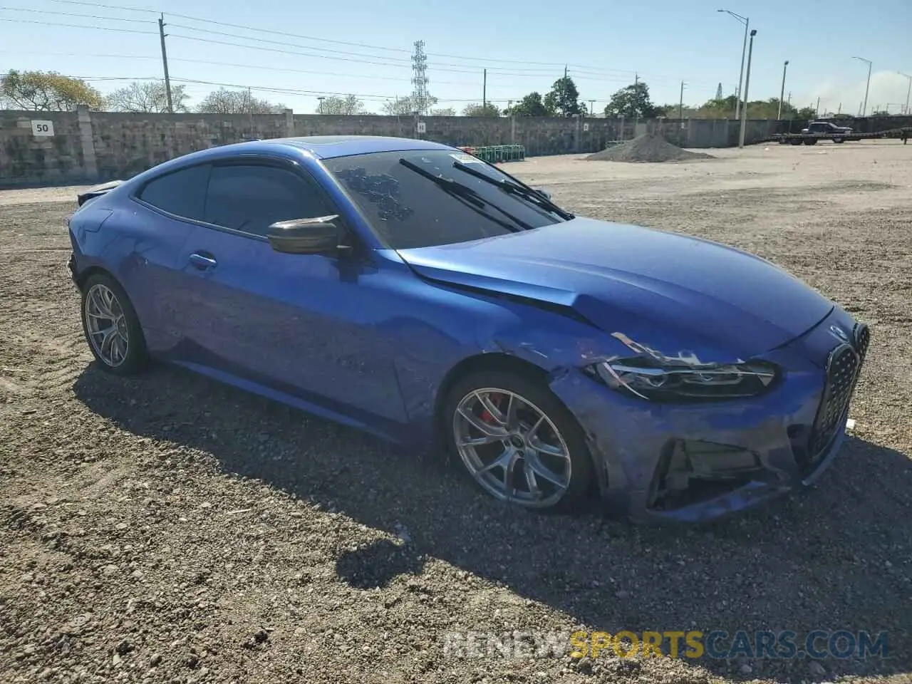4 Photograph of a damaged car WBA13AR0XMCG16250 BMW M4 2021