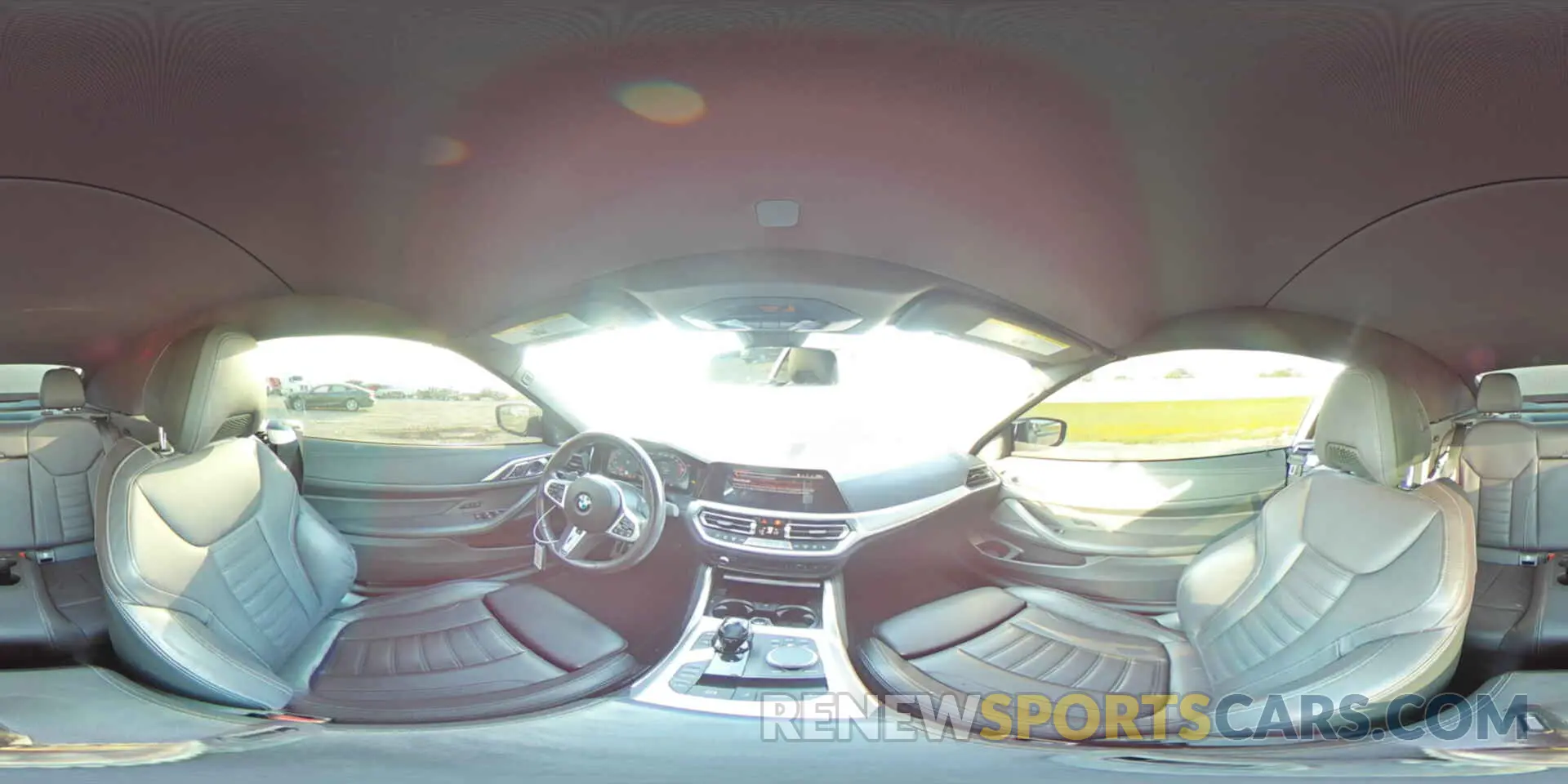 14 Photograph of a damaged car WBA53AT05MCH21014 BMW M4 2021