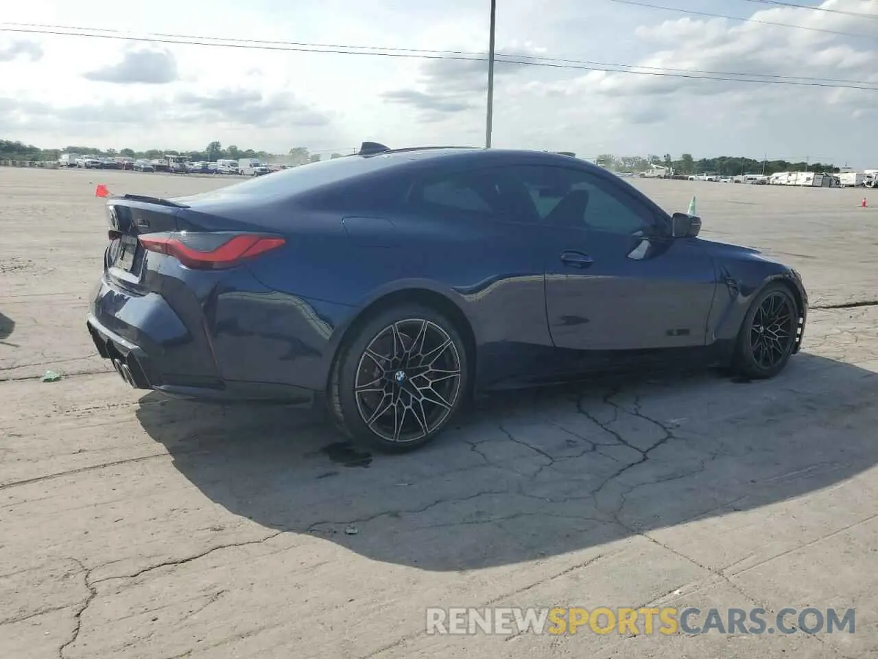 3 Photograph of a damaged car WBS33AZ04MCG68509 BMW M4 2021
