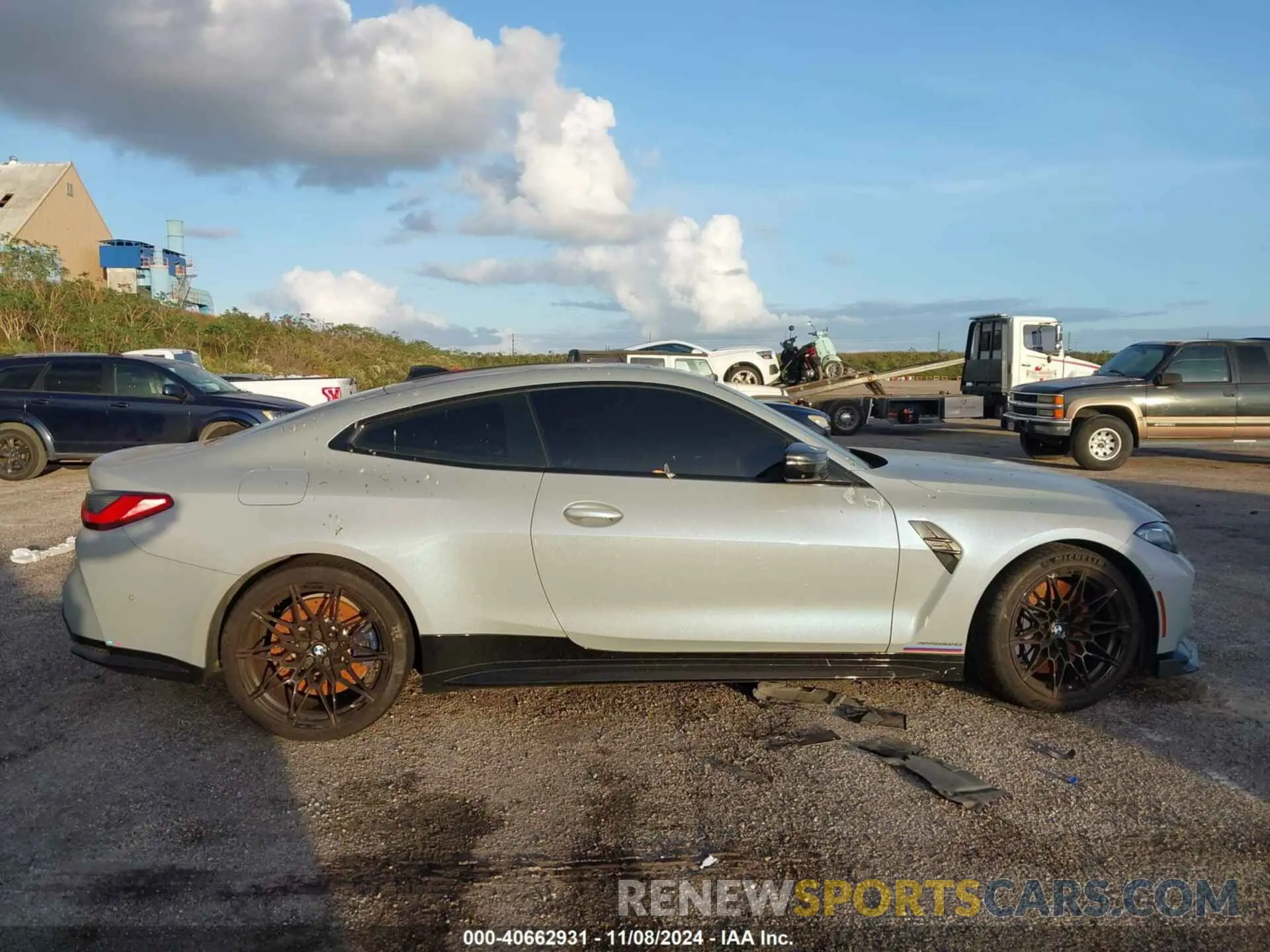 13 Photograph of a damaged car WBS33AZ05MCH20939 BMW M4 2021