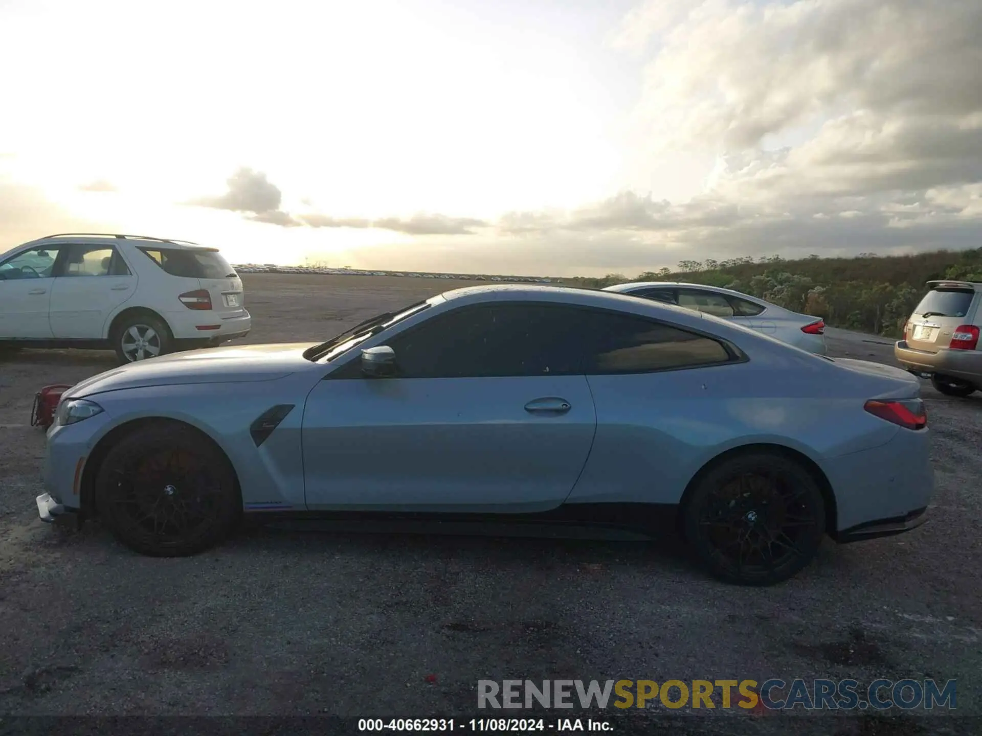 14 Photograph of a damaged car WBS33AZ05MCH20939 BMW M4 2021