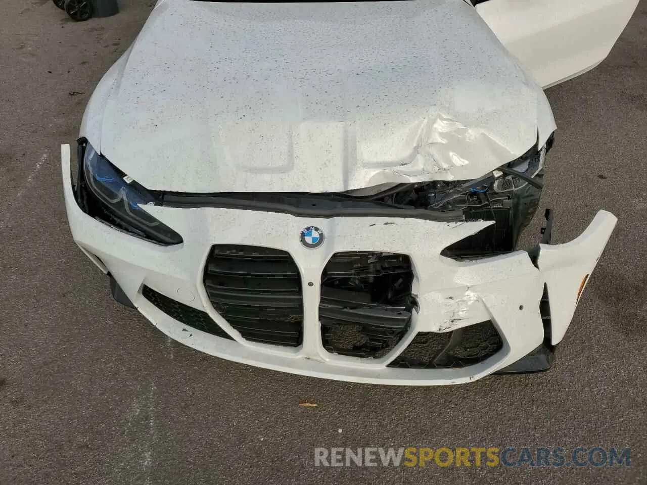 11 Photograph of a damaged car WBS33AZ0XMCG66070 BMW M4 2021