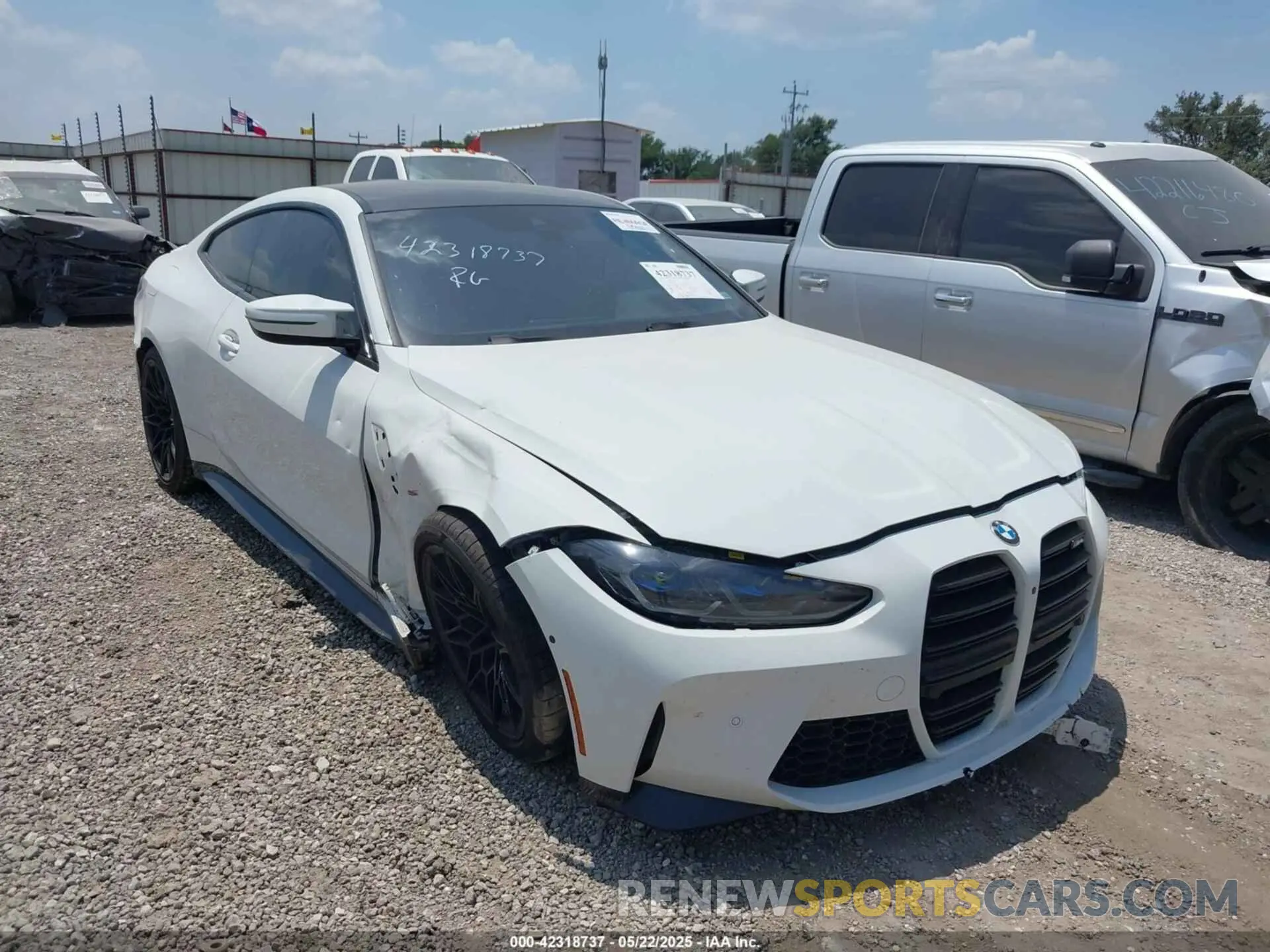 1 Photograph of a damaged car WBS53AZ02MCH23791 BMW M4 2021
