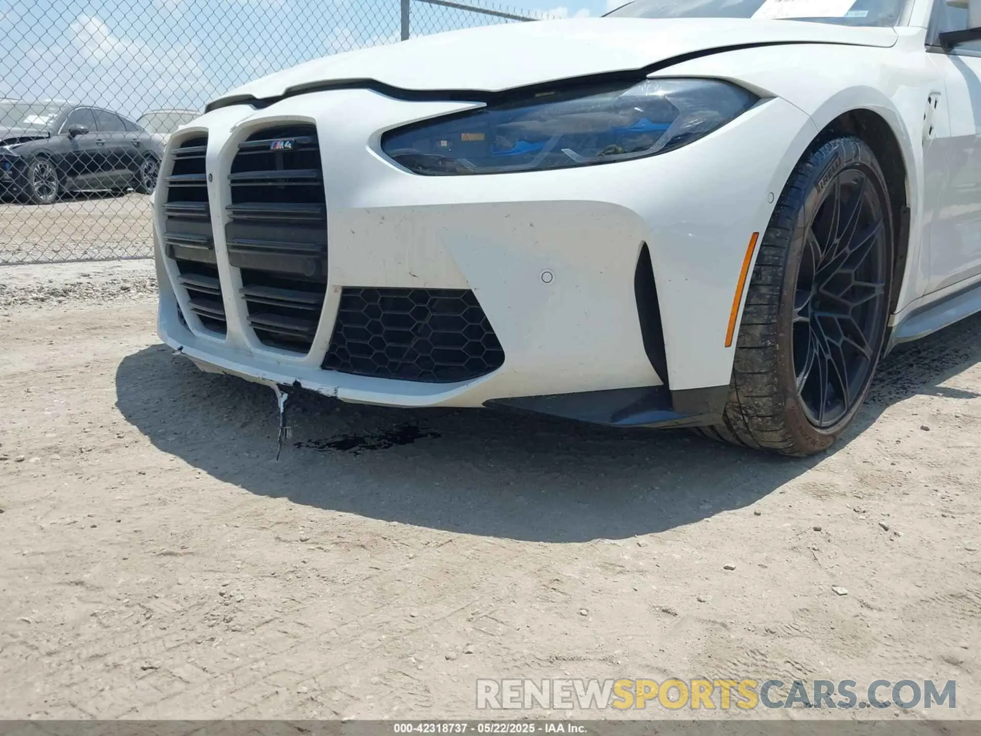 17 Photograph of a damaged car WBS53AZ02MCH23791 BMW M4 2021
