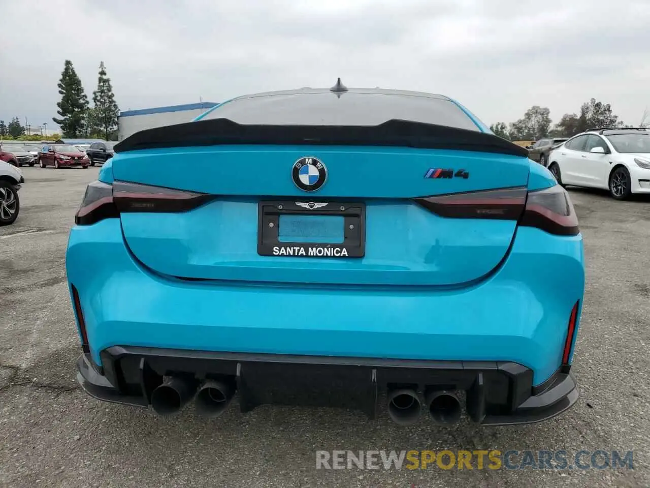 6 Photograph of a damaged car WBS53AZ0XMCG52209 BMW M4 2021