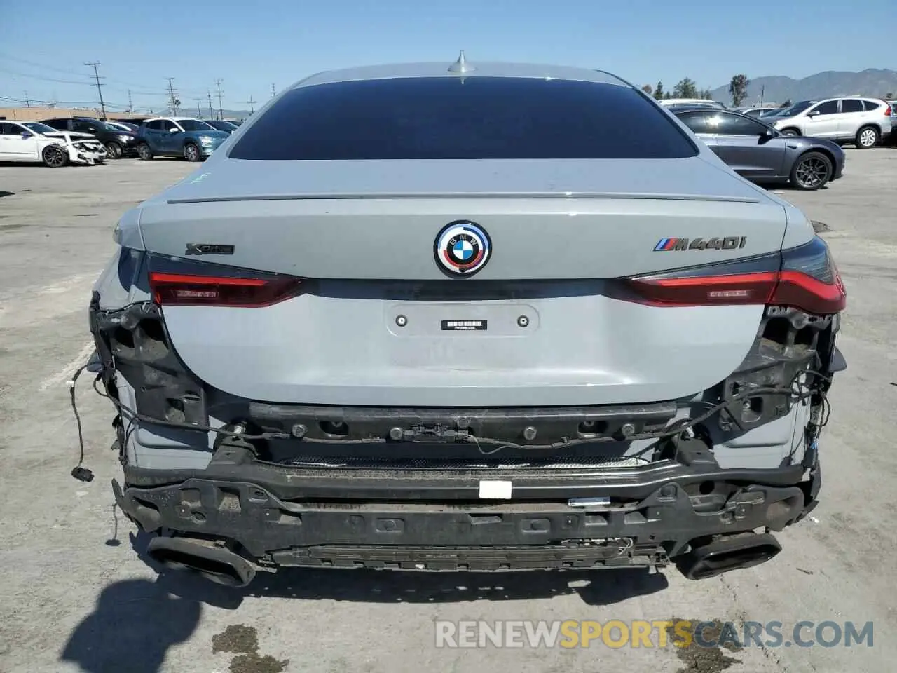 6 Photograph of a damaged car WBA13AR03NCL03393 BMW M4 2022