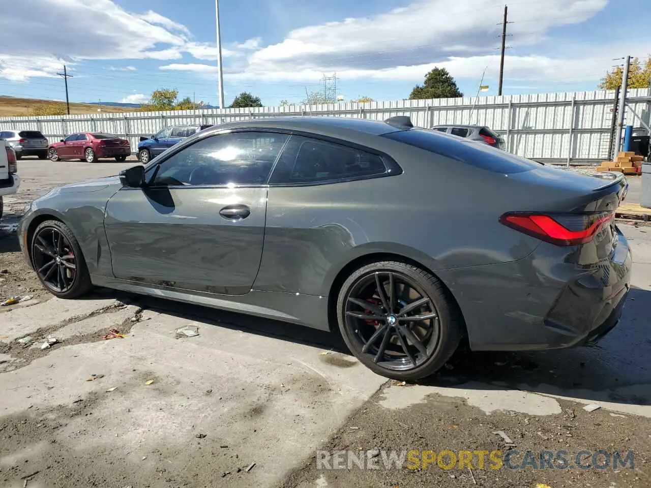 2 Photograph of a damaged car WBA13AR05NCJ36163 BMW M4 2022