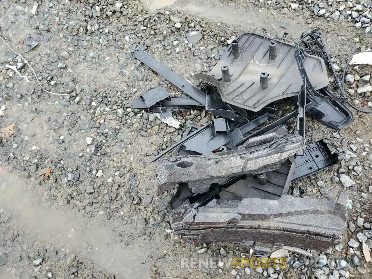 12 Photograph of a damaged car WBA13AR08NCK24009 BMW M4 2022