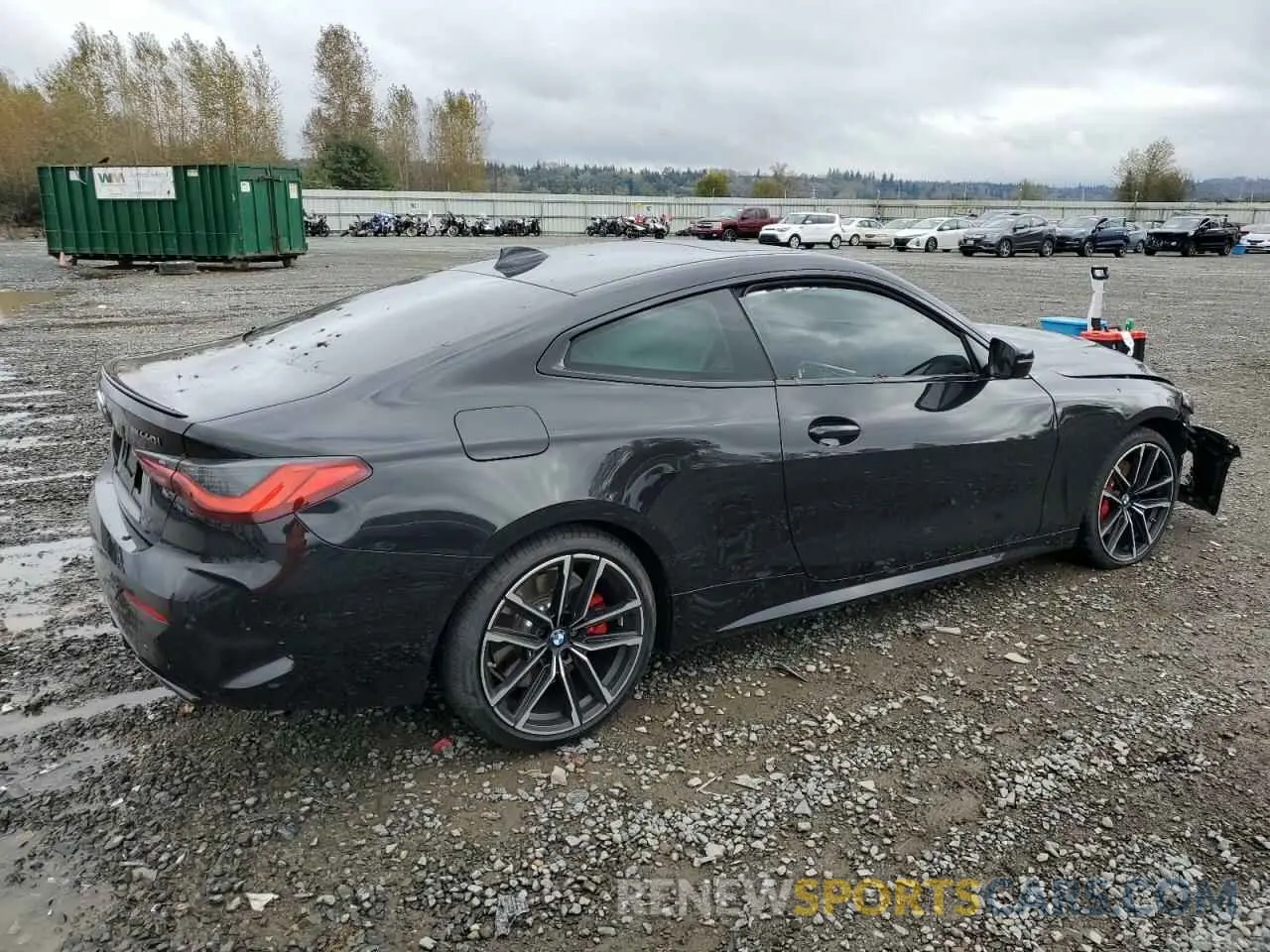 3 Photograph of a damaged car WBA13AR08NCK24009 BMW M4 2022
