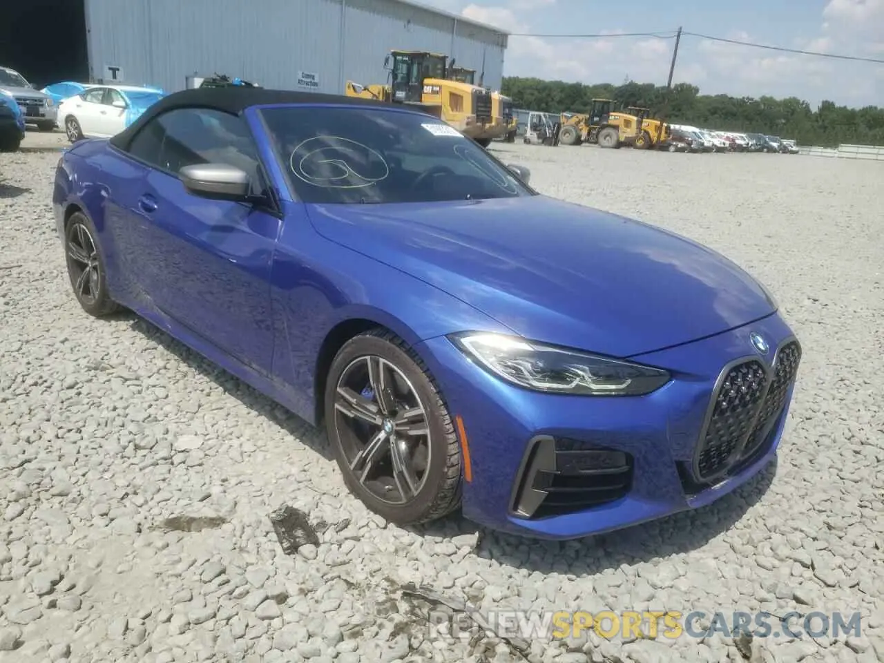 1 Photograph of a damaged car WBA63AT02NCH66093 BMW M4 2022