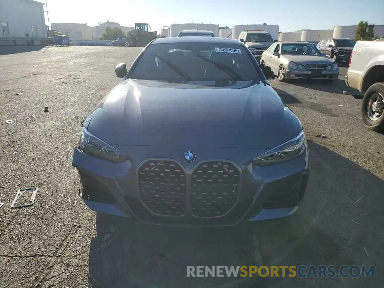 5 Photograph of a damaged car WBA83AP00NCK27150 BMW M4 2022