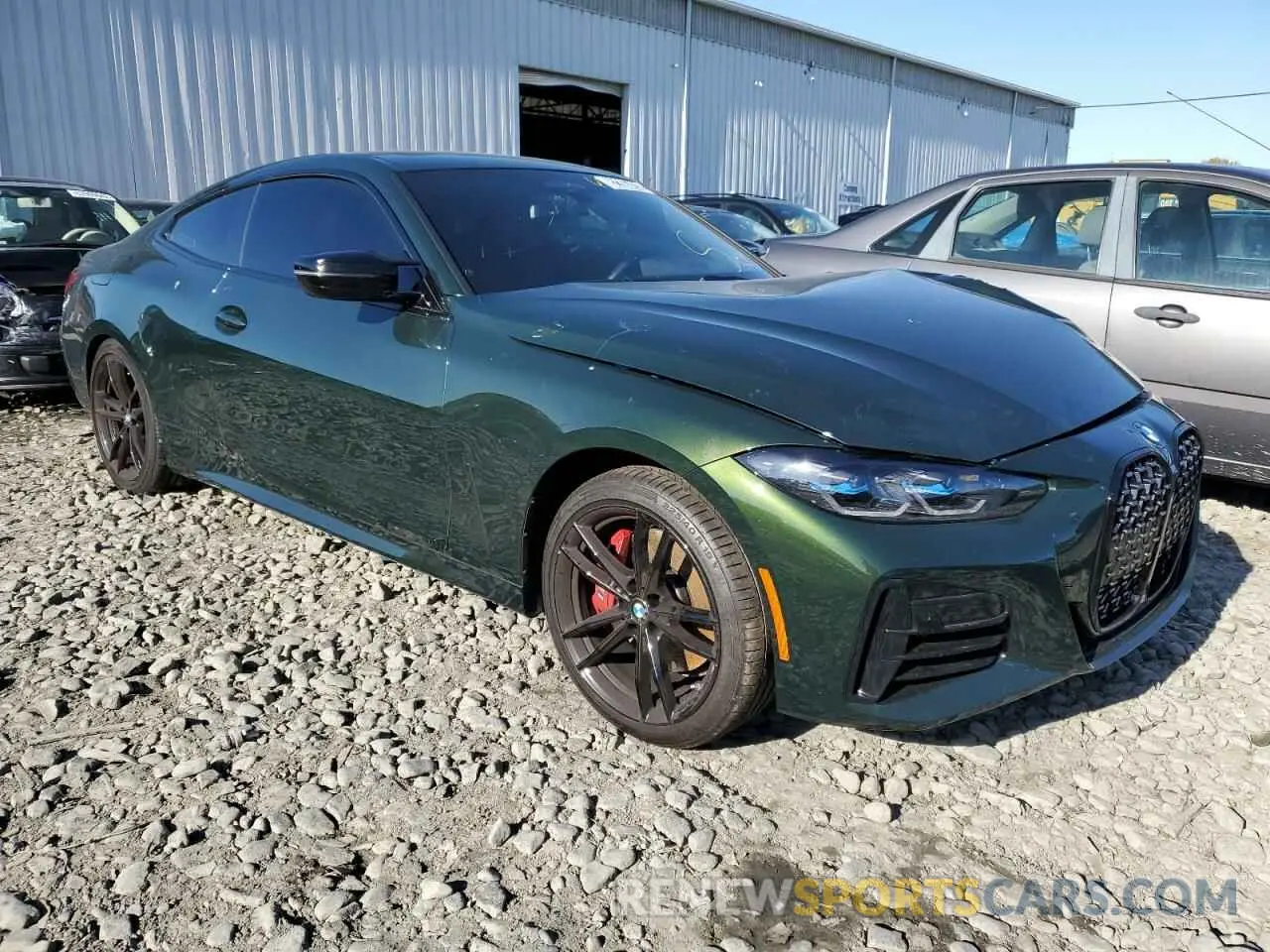 1 Photograph of a damaged car WBA83AP01NCJ22732 BMW M4 2022