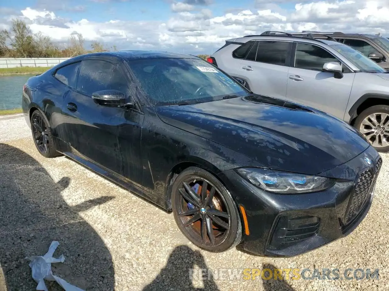 4 Photograph of a damaged car WBA83AP05NCJ52588 BMW M4 2022
