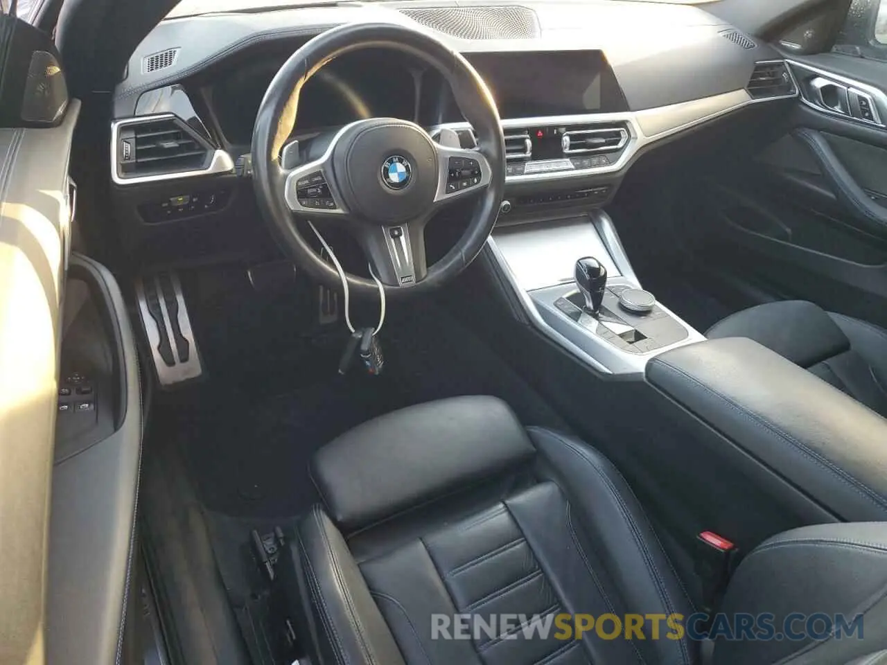 8 Photograph of a damaged car WBA83AP05NCJ52588 BMW M4 2022