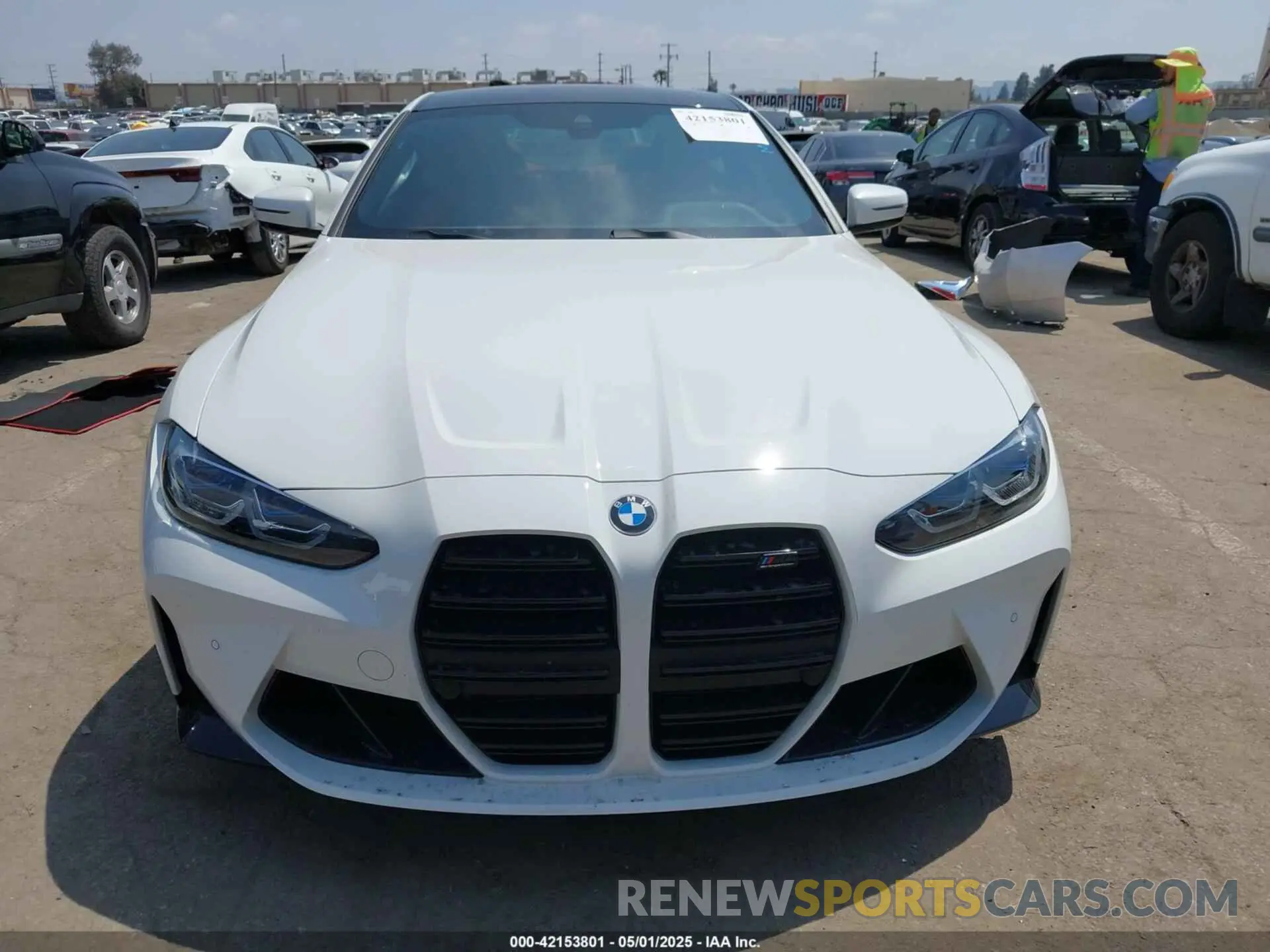 13 Photograph of a damaged car WBS33AZ04NCJ20752 BMW M4 2022