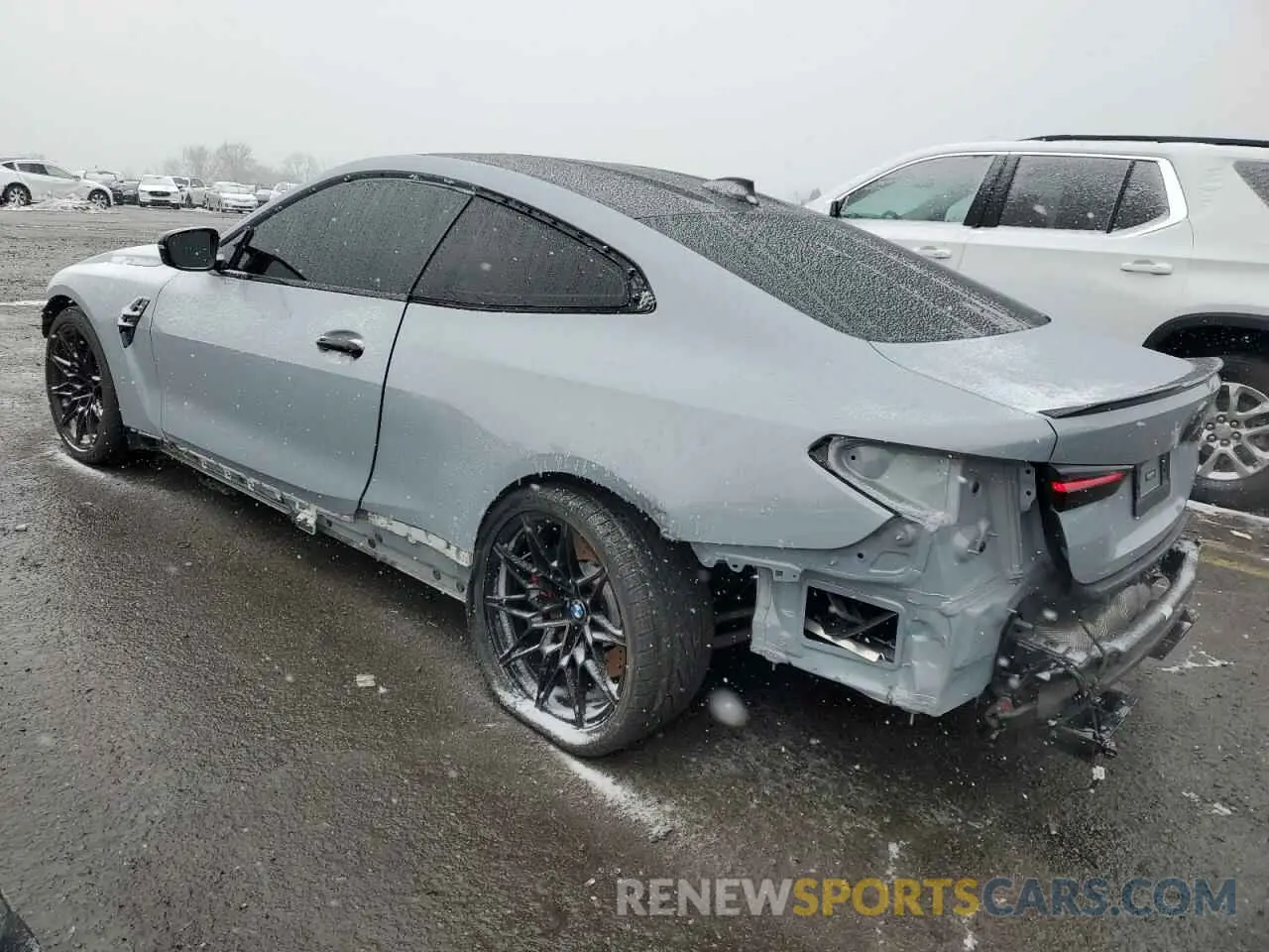 2 Photograph of a damaged car WBS33AZ09NCK07191 BMW M4 2022