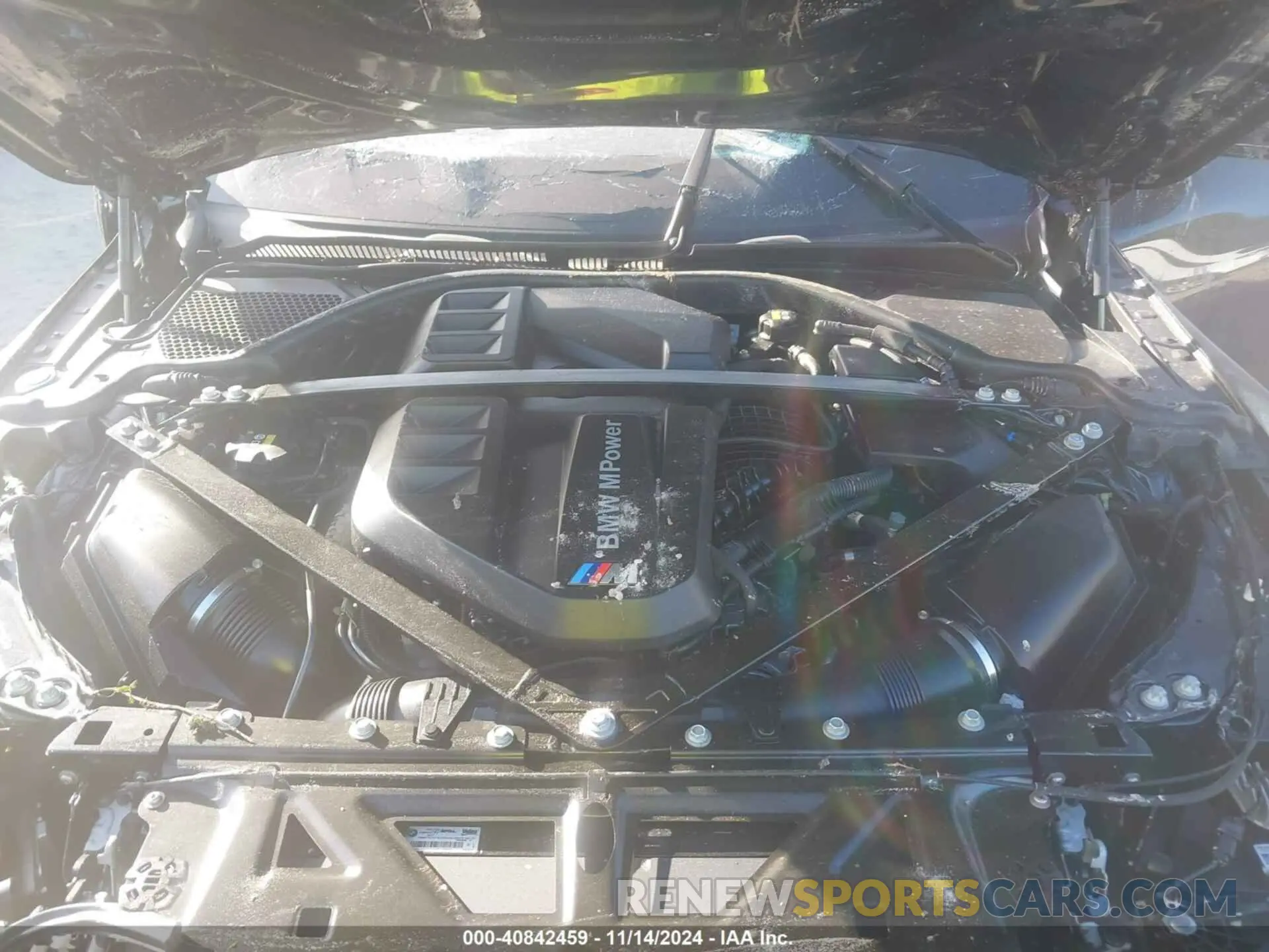 10 Photograph of a damaged car WBS33BA04NCJ13253 BMW M4 2022