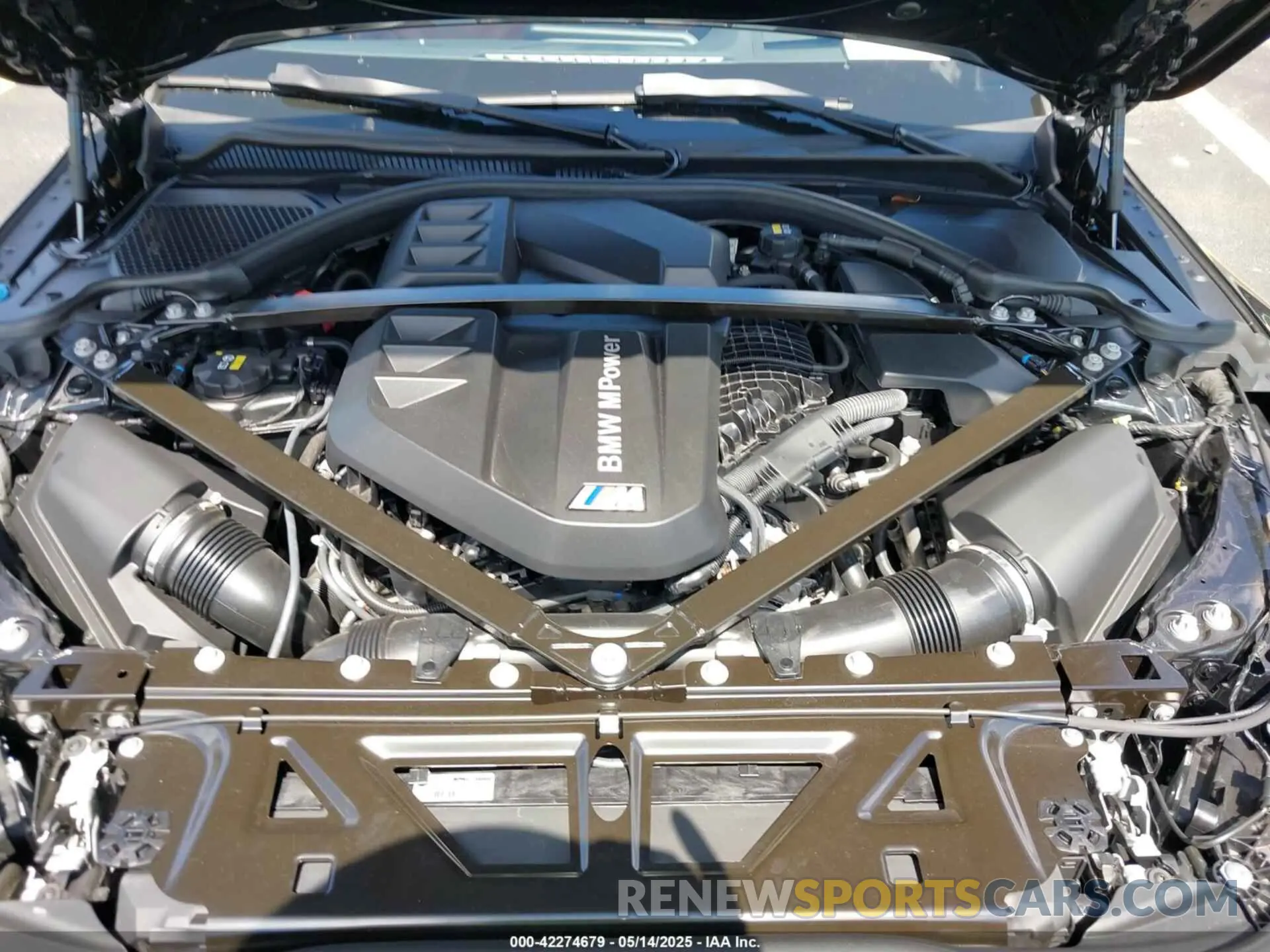 10 Photograph of a damaged car WBS33BA05NCJ57830 BMW M4 2022