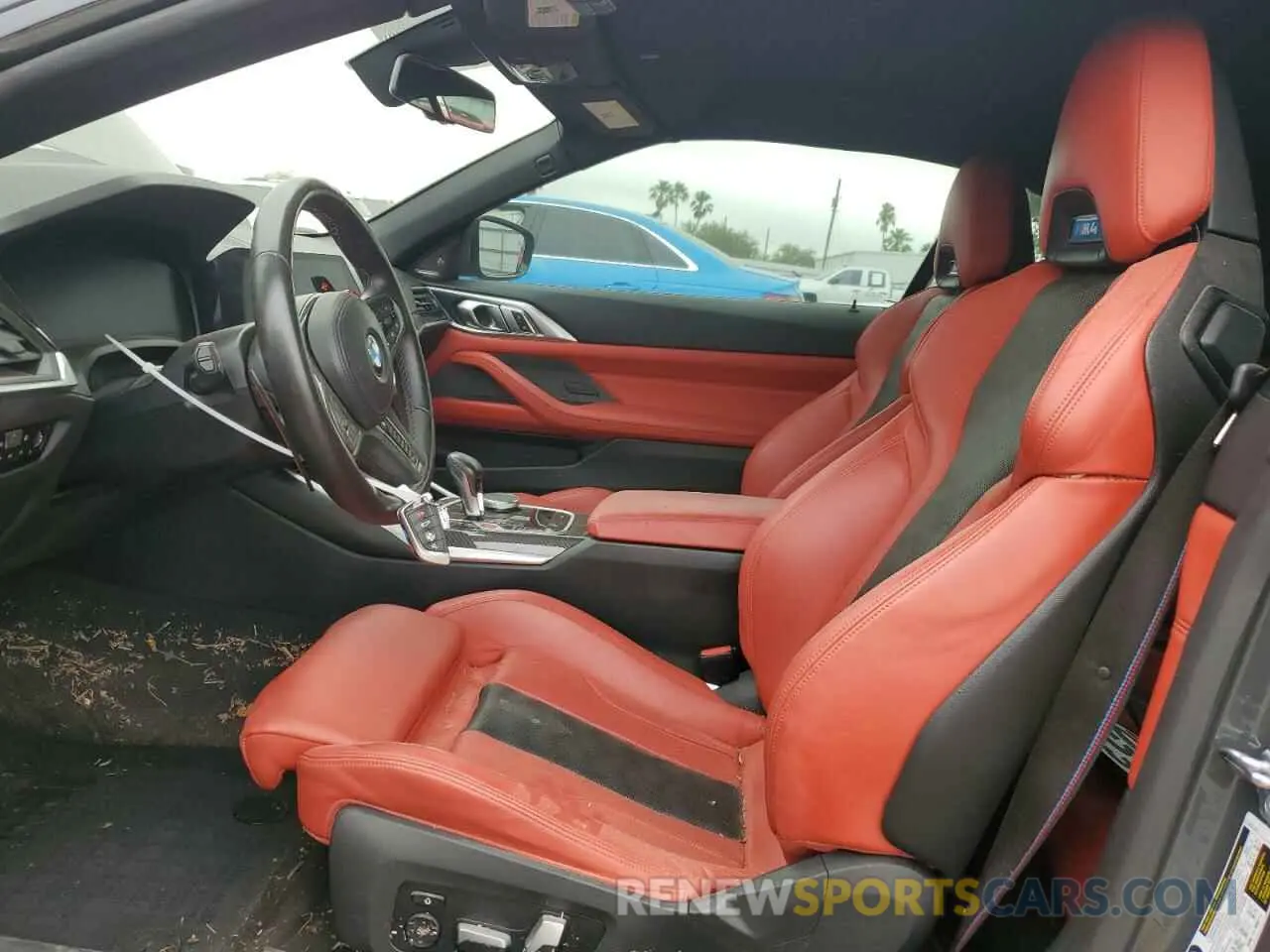 7 Photograph of a damaged car WBS33BA08NCK91344 BMW M4 2022