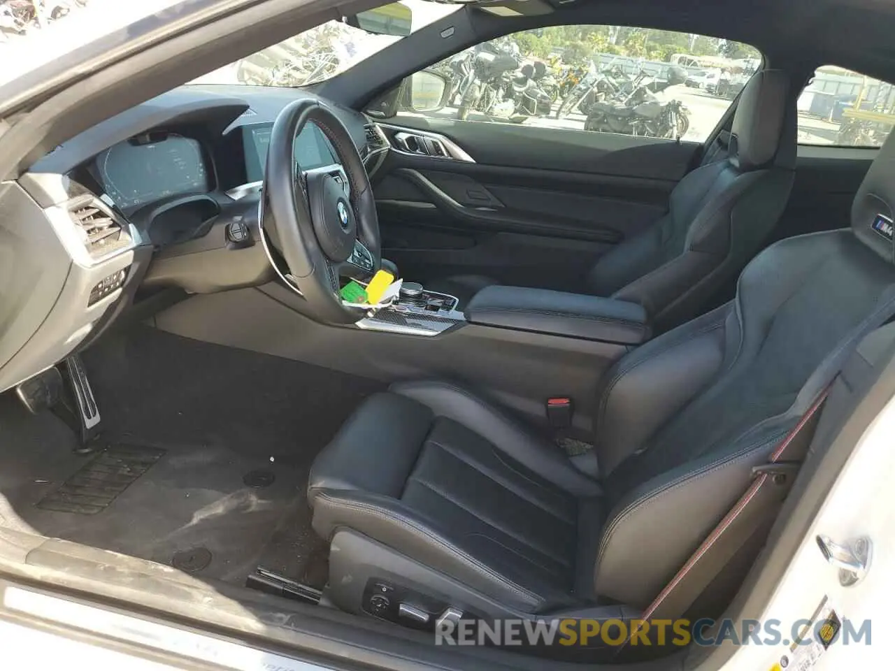 7 Photograph of a damaged car WBS43AZ03NCK80383 BMW M4 2022