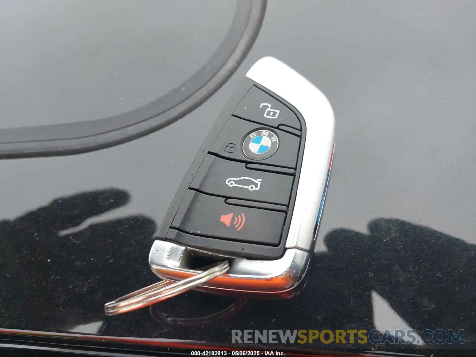 11 Photograph of a damaged car WBS43AZ04NCJ24059 BMW M4 2022