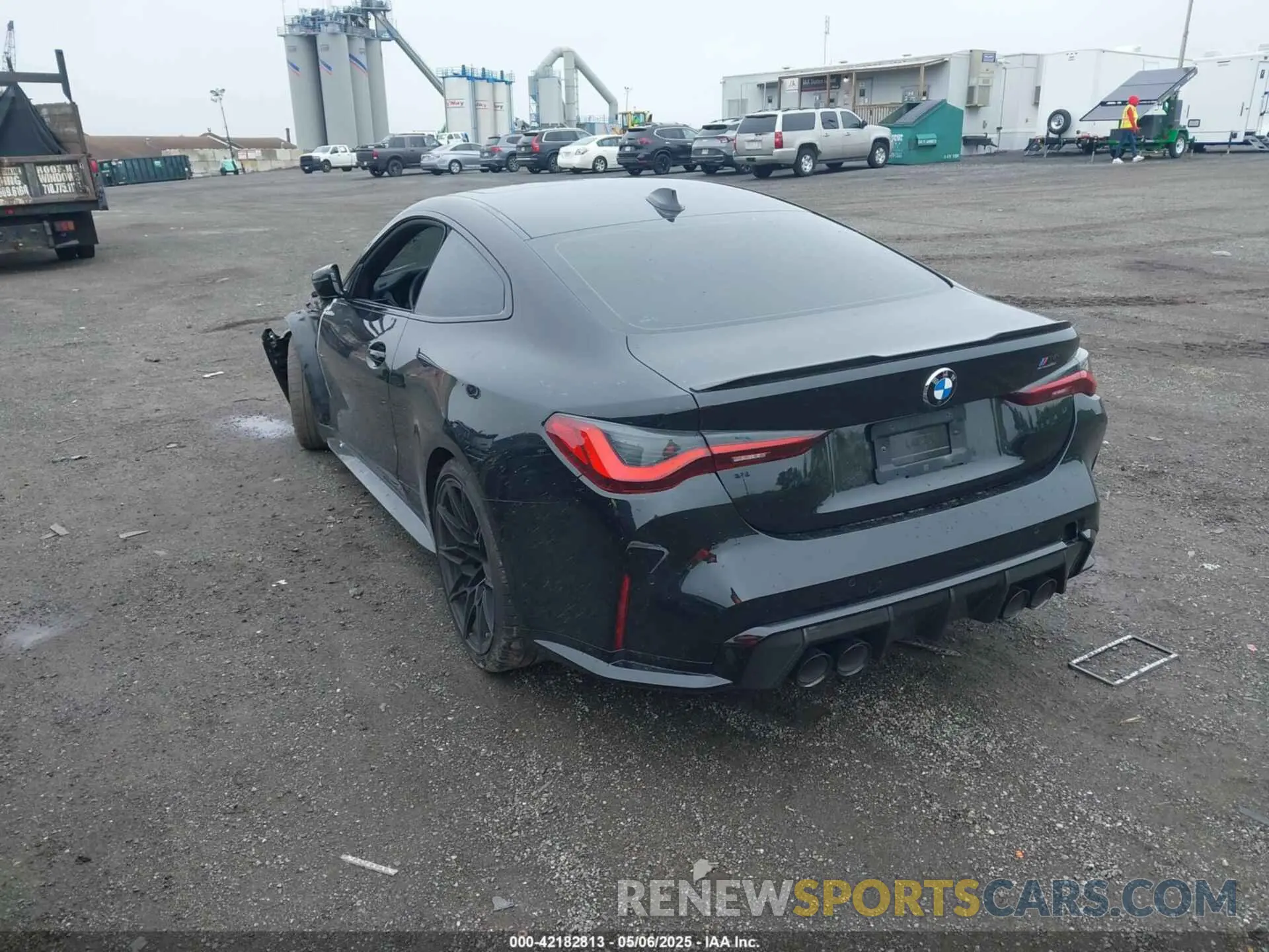 3 Photograph of a damaged car WBS43AZ04NCJ24059 BMW M4 2022