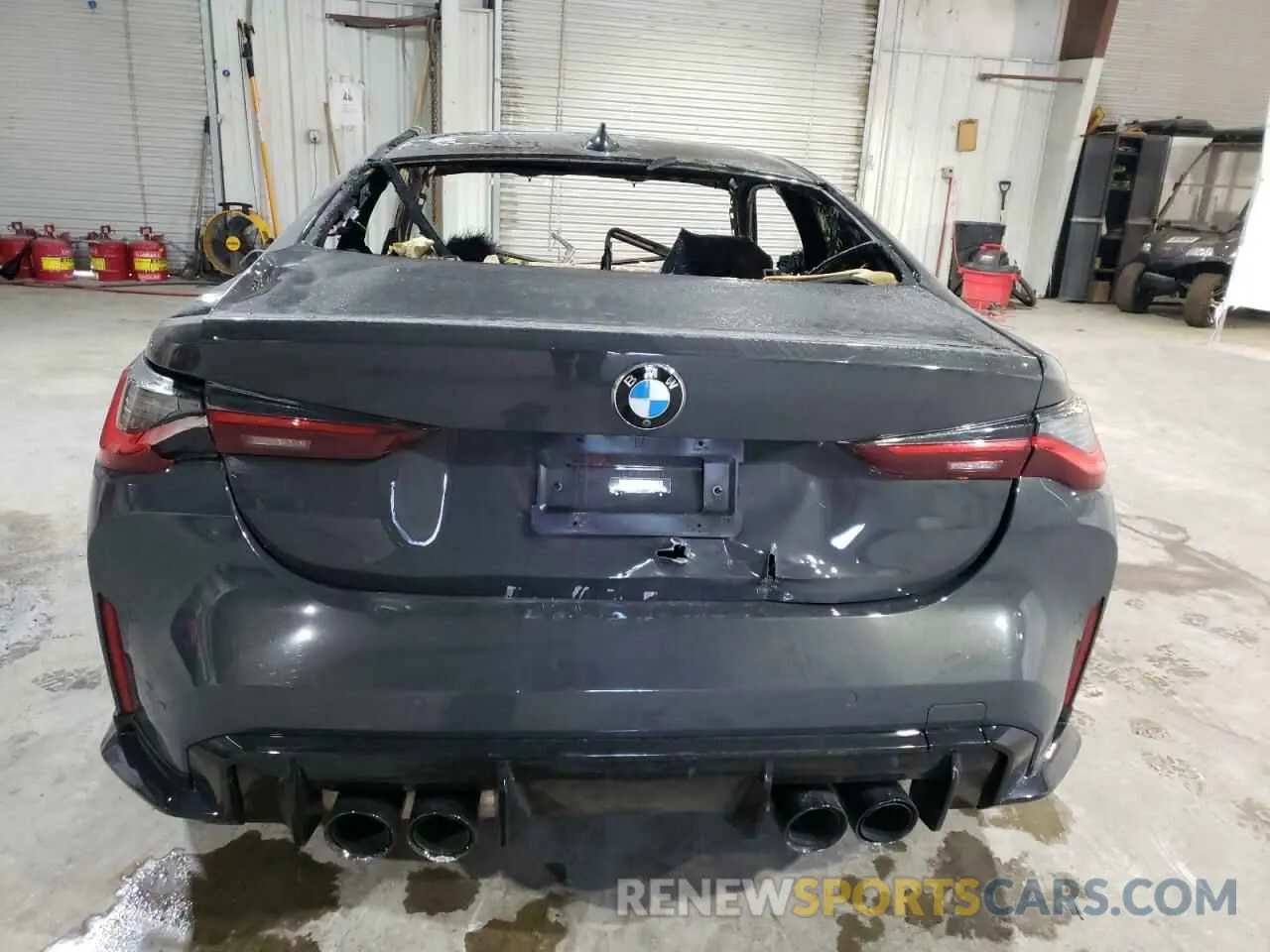 6 Photograph of a damaged car WBS43AZ05NCK18161 BMW M4 2022