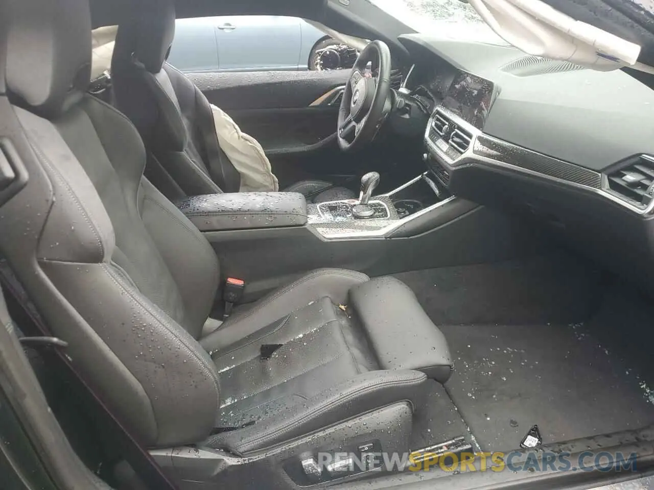 7 Photograph of a damaged car WBS43AZ05NCK81583 BMW M4 2022