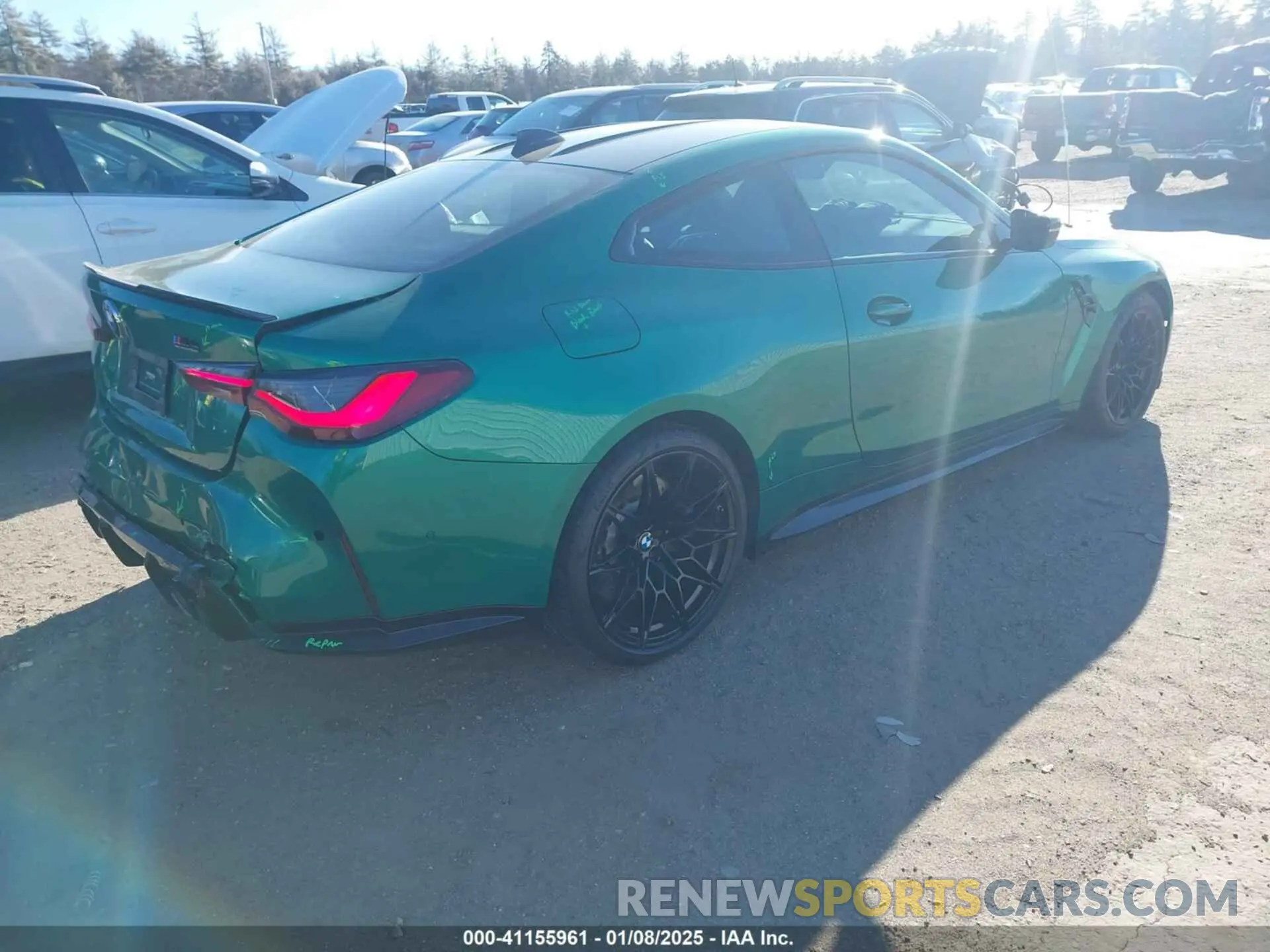 4 Photograph of a damaged car WBS43AZ07NCJ00077 BMW M4 2022