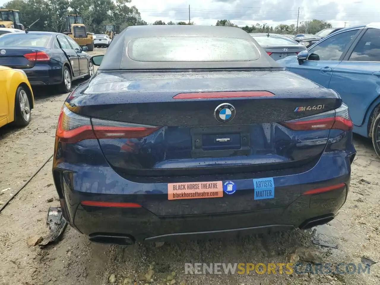 6 Photograph of a damaged car WBA53AT06PCL25904 BMW M4 2023