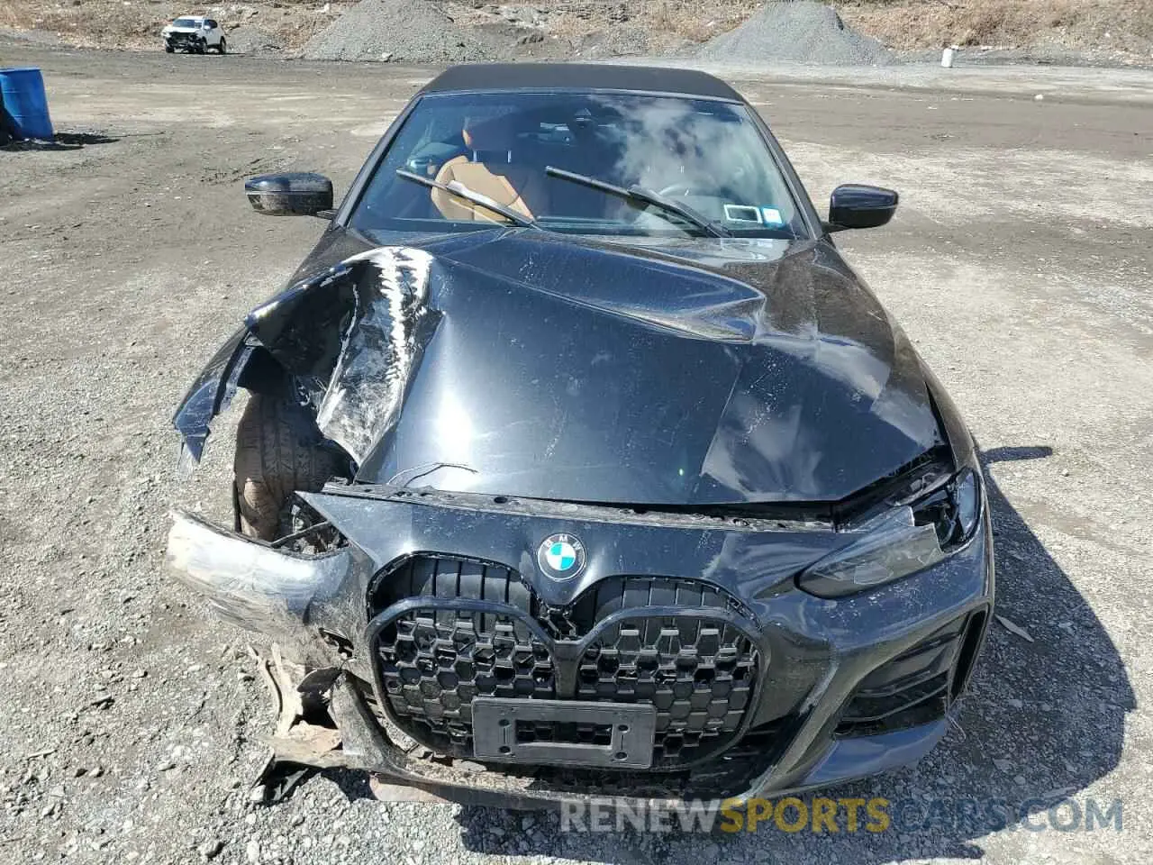 5 Photograph of a damaged car WBA63AT02PCL96392 BMW M4 2023