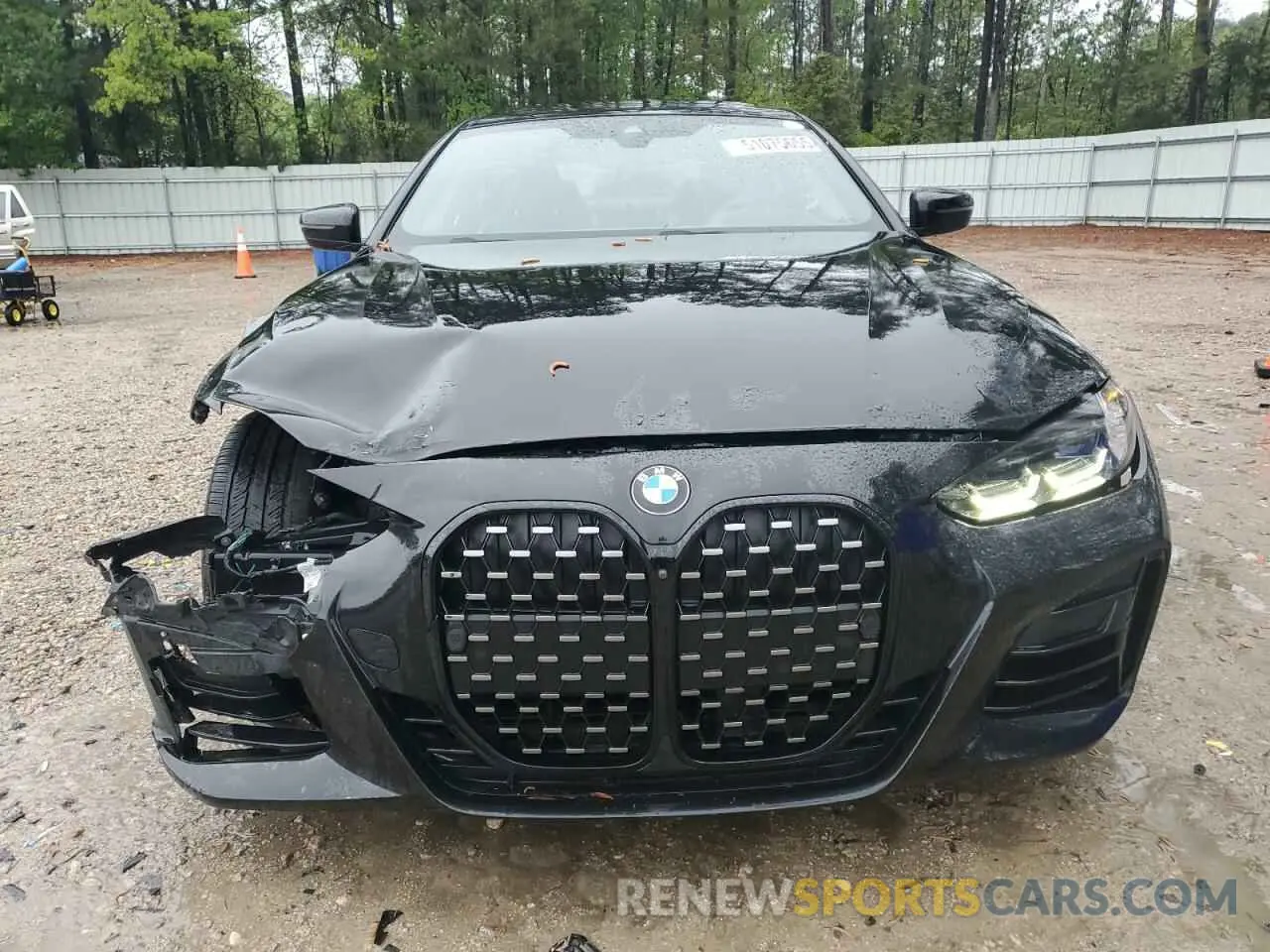 5 Photograph of a damaged car WBA83AP01PCM86166 BMW M4 2023