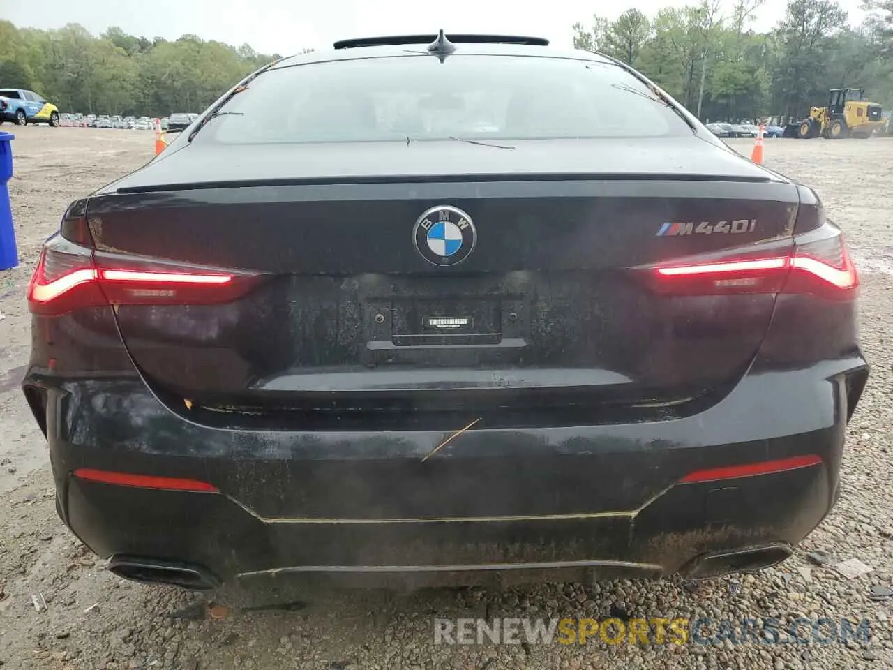 6 Photograph of a damaged car WBA83AP01PCM86166 BMW M4 2023