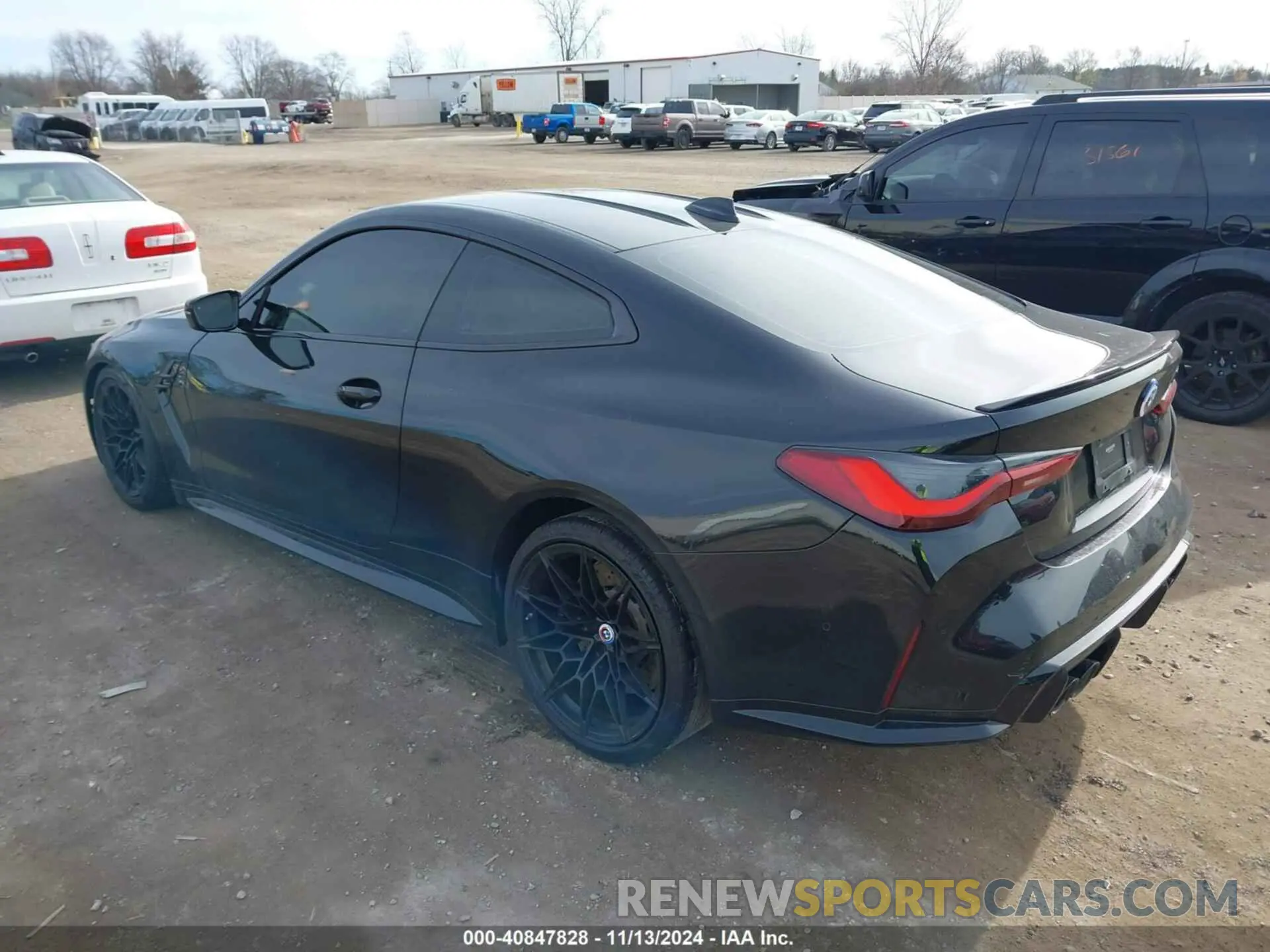 3 Photograph of a damaged car WBS33AZ00PCM38130 BMW M4 2023