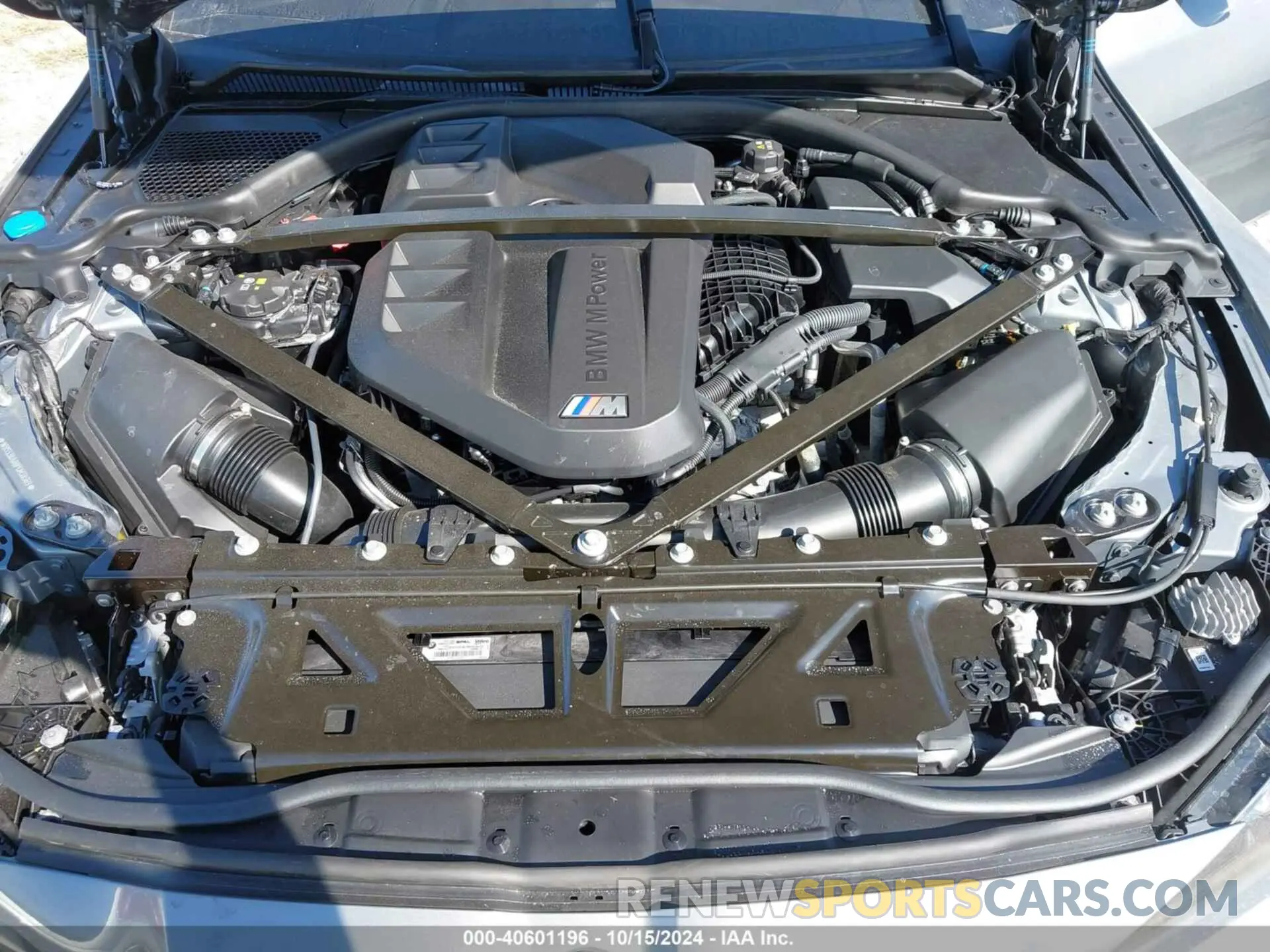 10 Photograph of a damaged car WBS33BA00PCM38369 BMW M4 2023