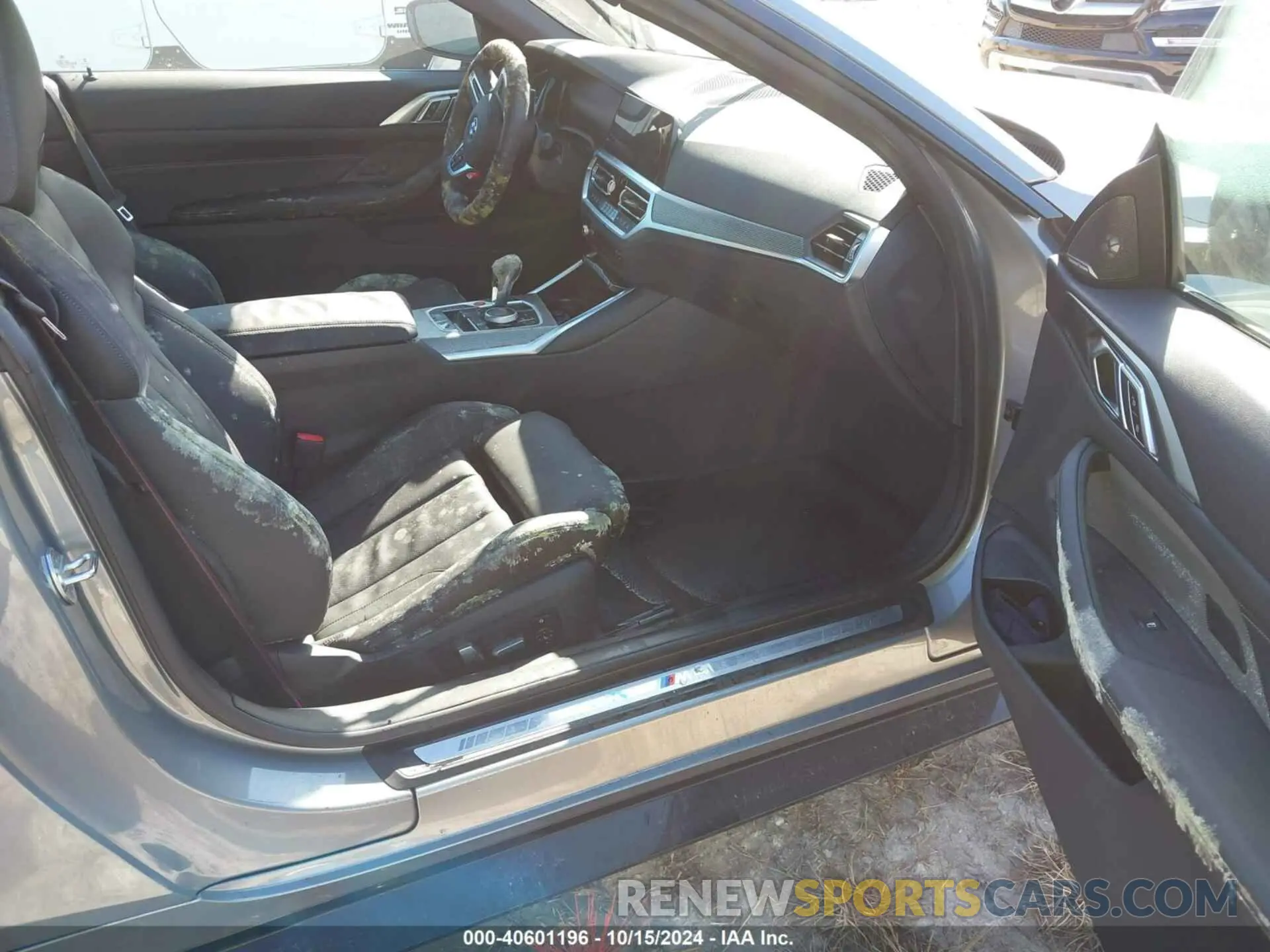 5 Photograph of a damaged car WBS33BA00PCM38369 BMW M4 2023