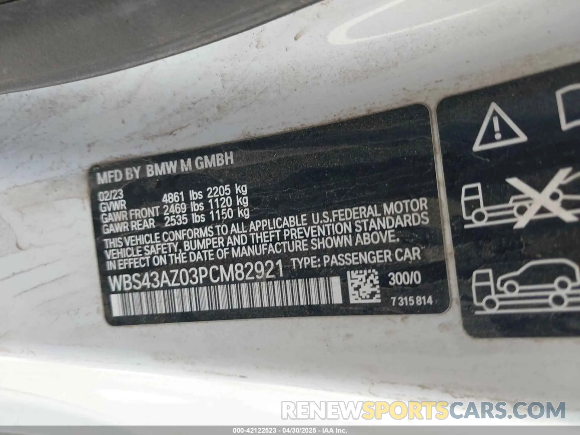 9 Photograph of a damaged car WBS43AZ03PCM82921 BMW M4 2023