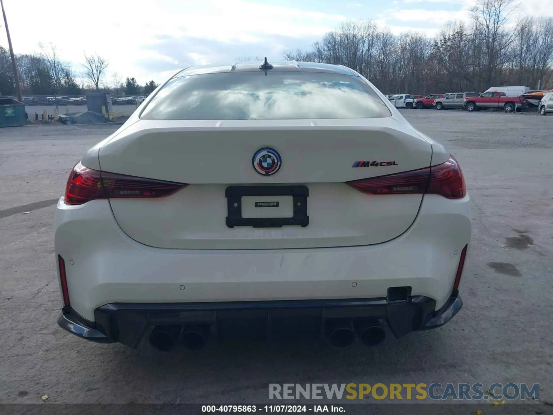 17 Photograph of a damaged car WBS63AZ09PCL18341 BMW M4 2023