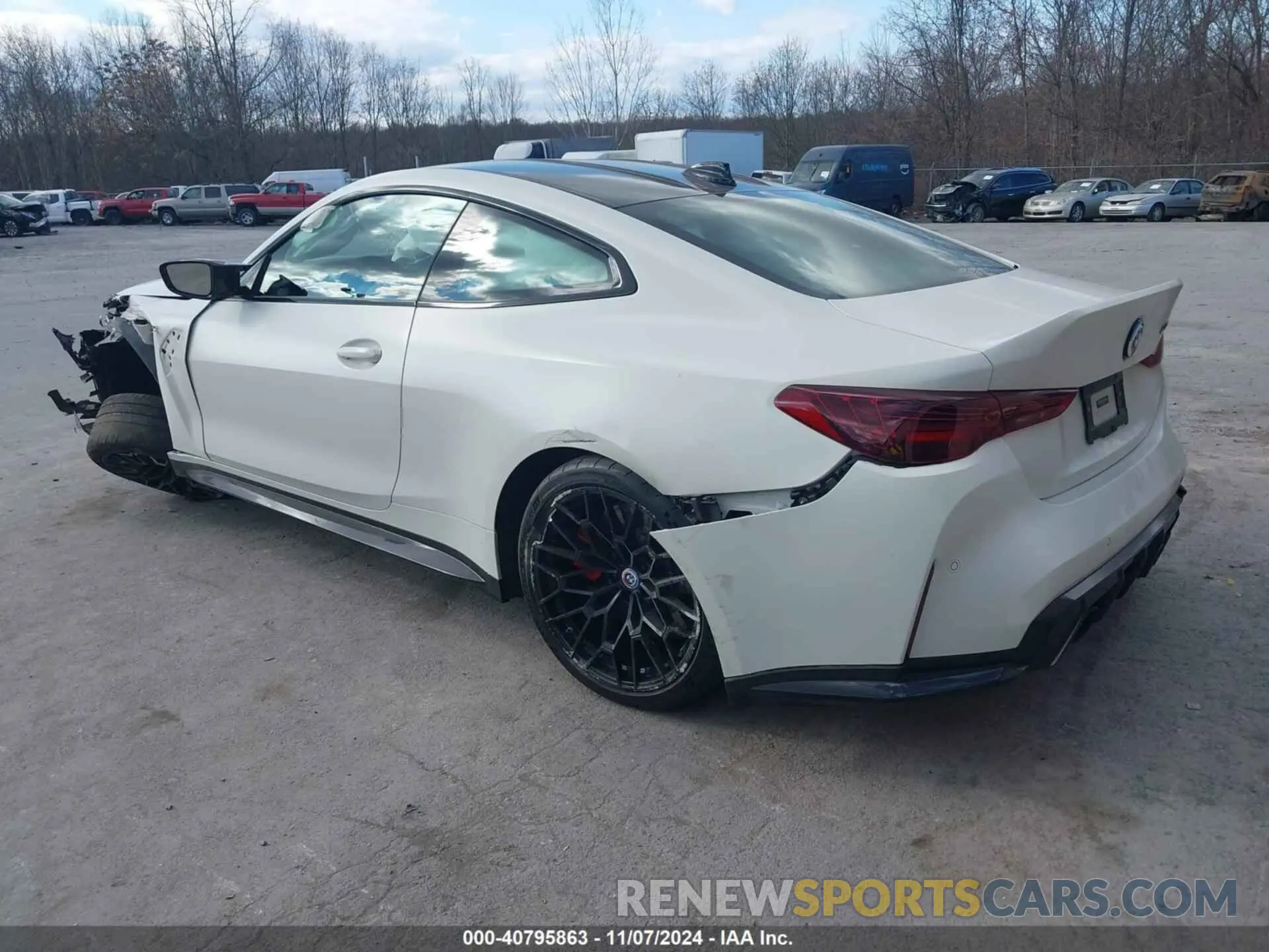 3 Photograph of a damaged car WBS63AZ09PCL18341 BMW M4 2023