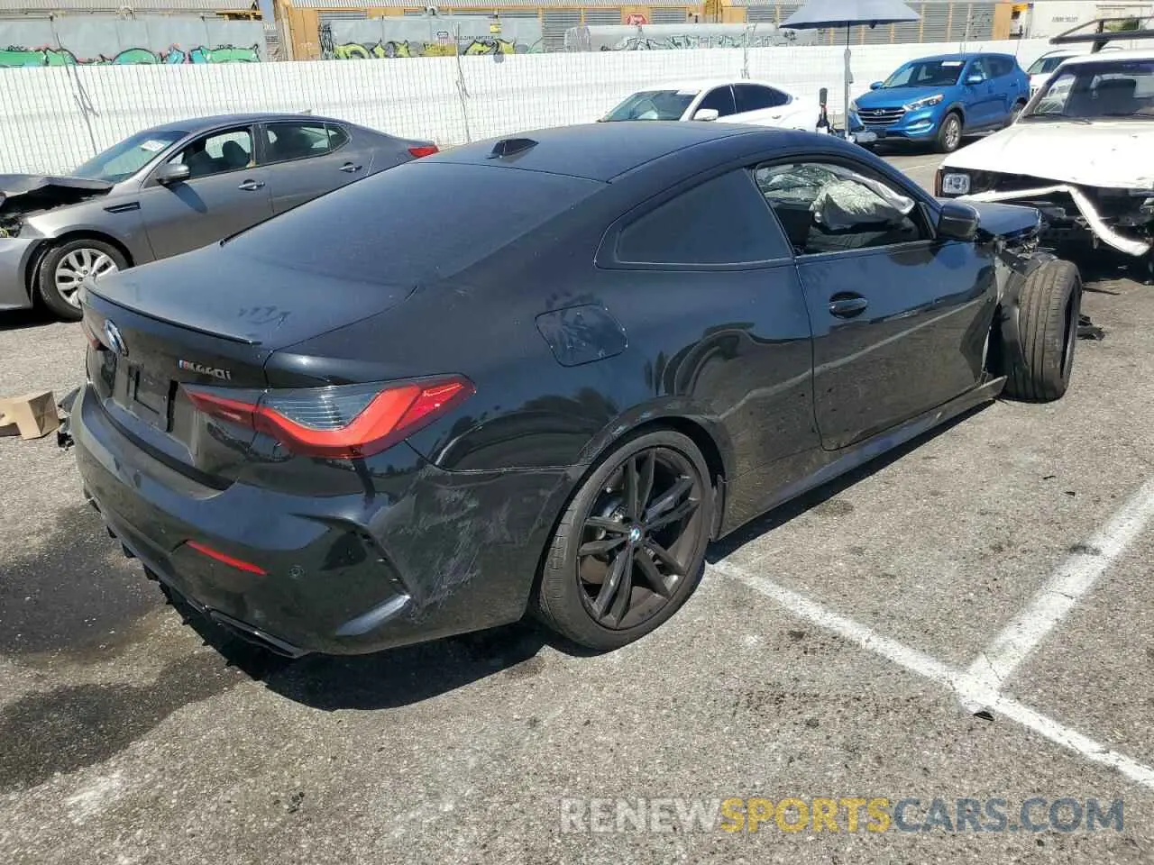3 Photograph of a damaged car WBA83AP01RCP68732 BMW M4 2024