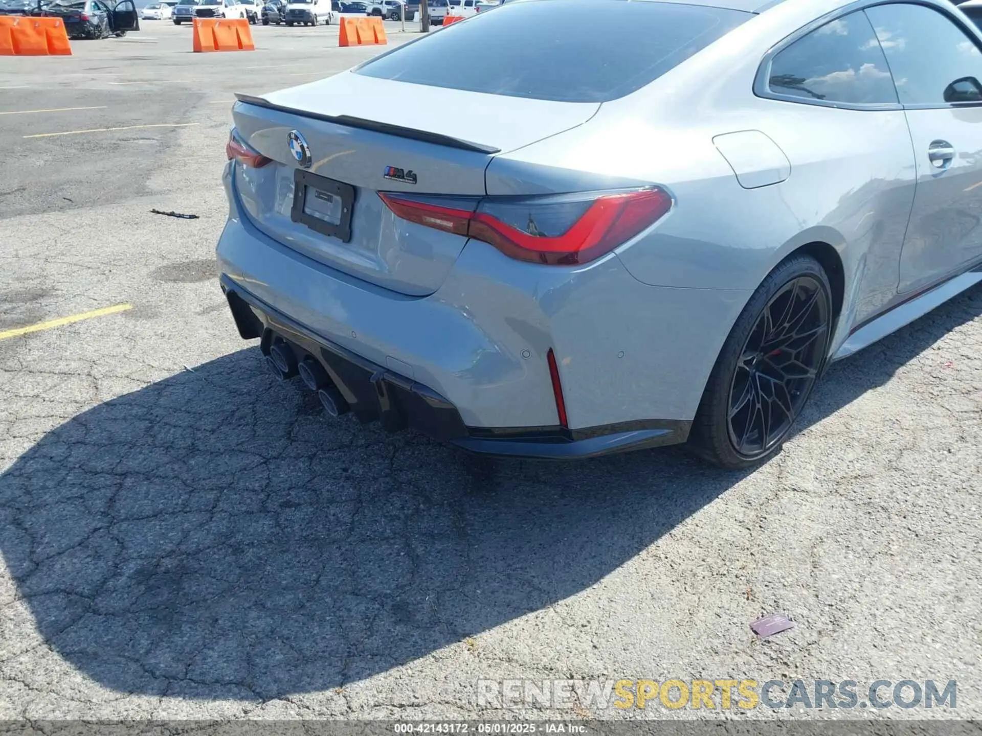 4 Photograph of a damaged car WBS33AZ05RCP68753 BMW M4 2024