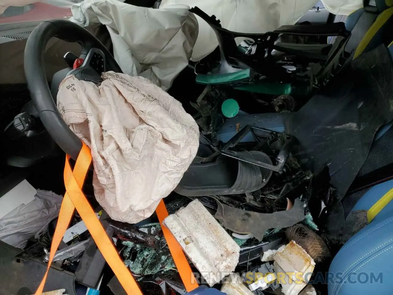 7 Photograph of a damaged car WBS33AZ08RCR36014 BMW M4 2024